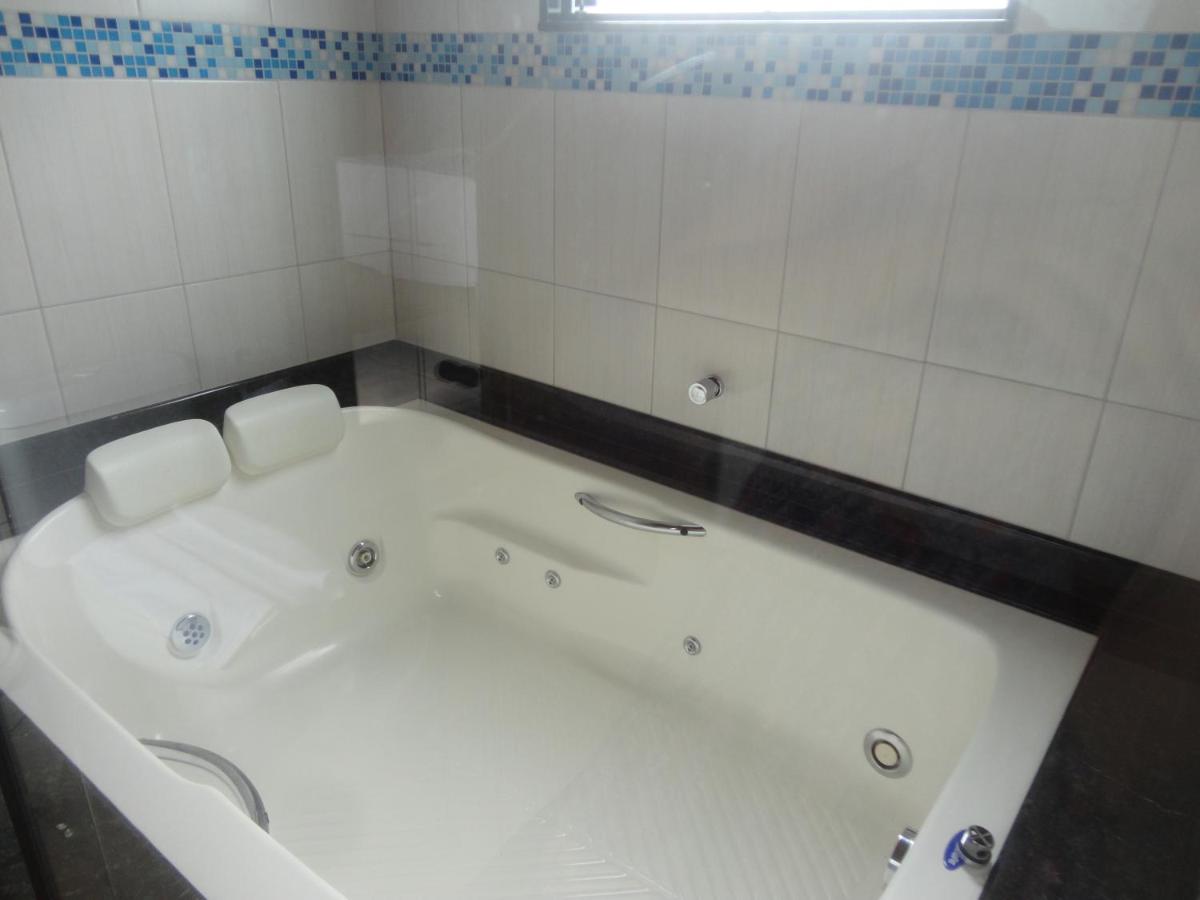 Jacuzzi