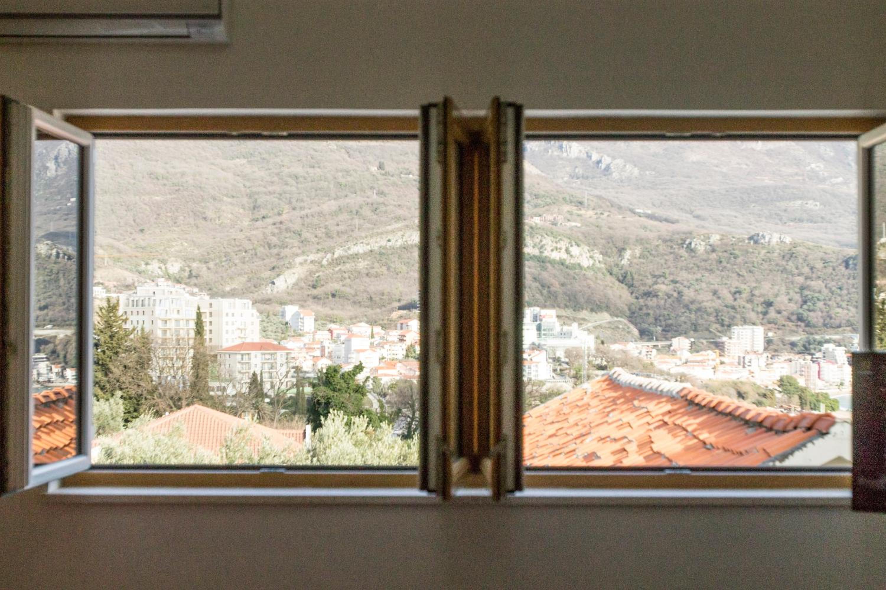 Apartment-Hotel Vila Petrovic-Becici view 5