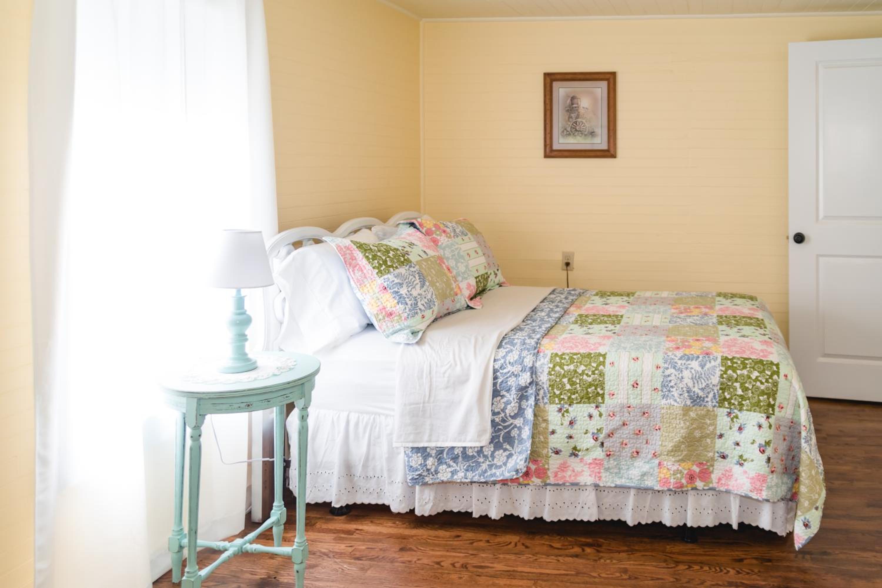 The Little Farmhouse at Garrison Farmstead near Greensburg KY