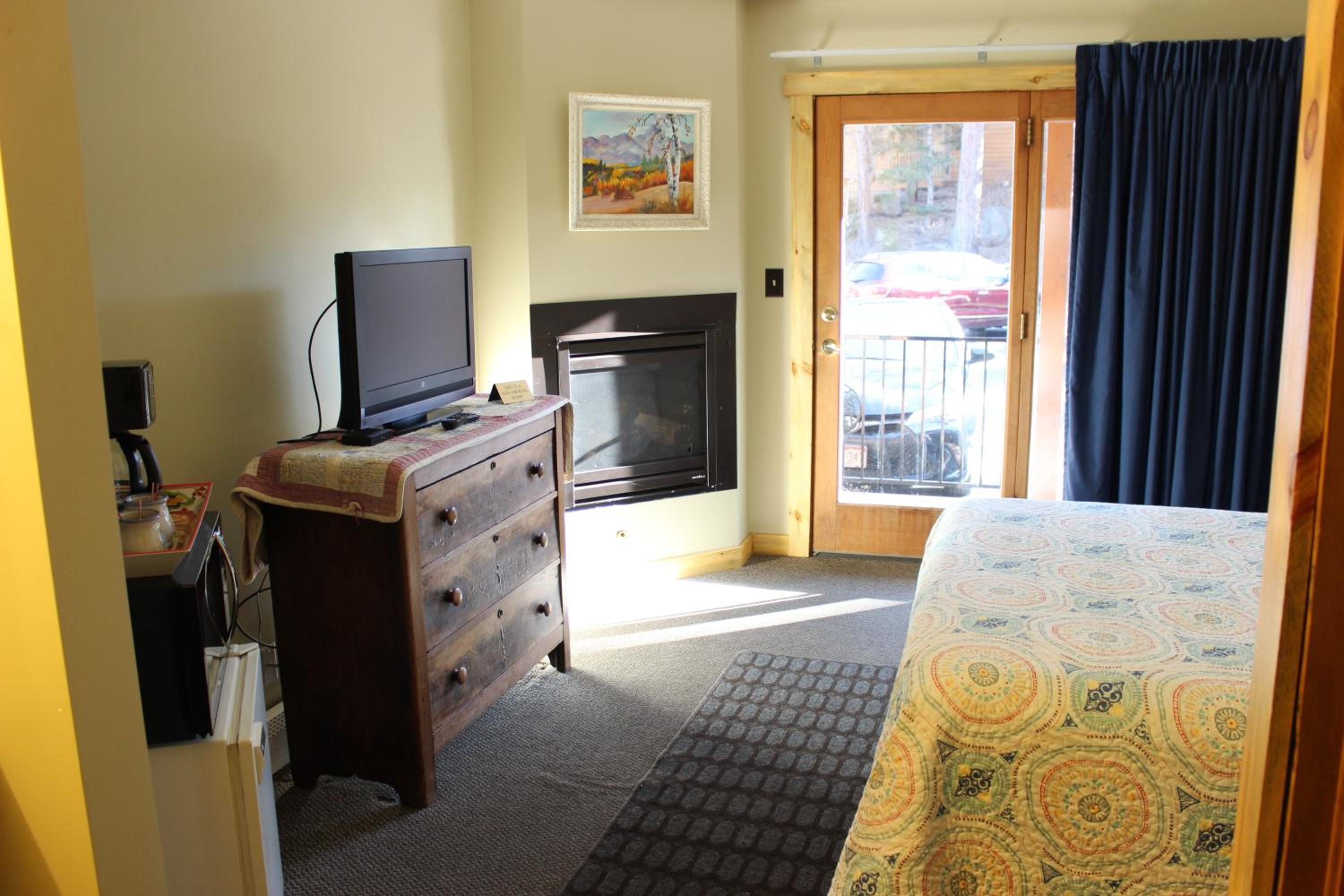 4 Seasons Inn on Fall River - Property Image 65