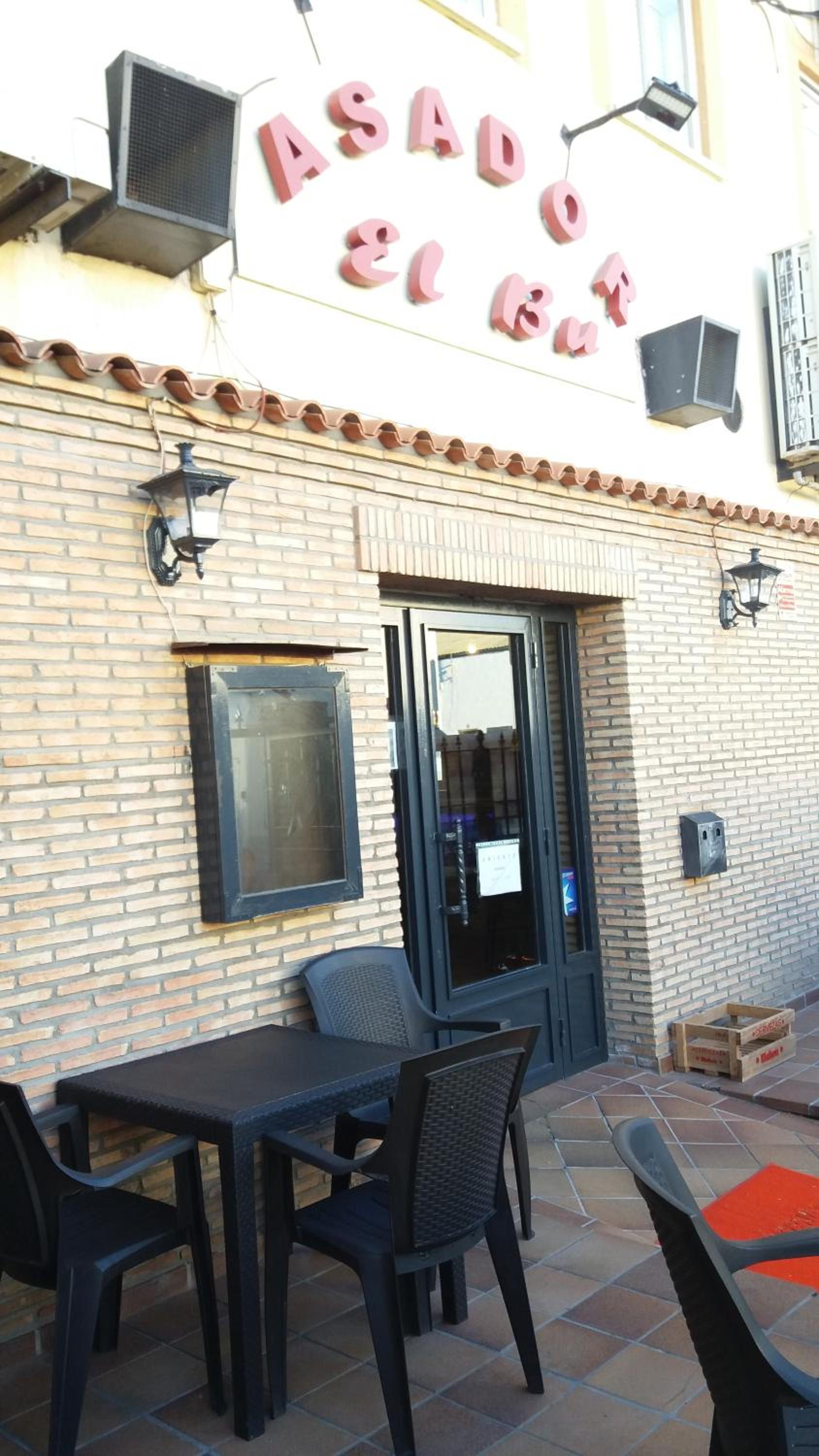 Hostal Seseña view 3