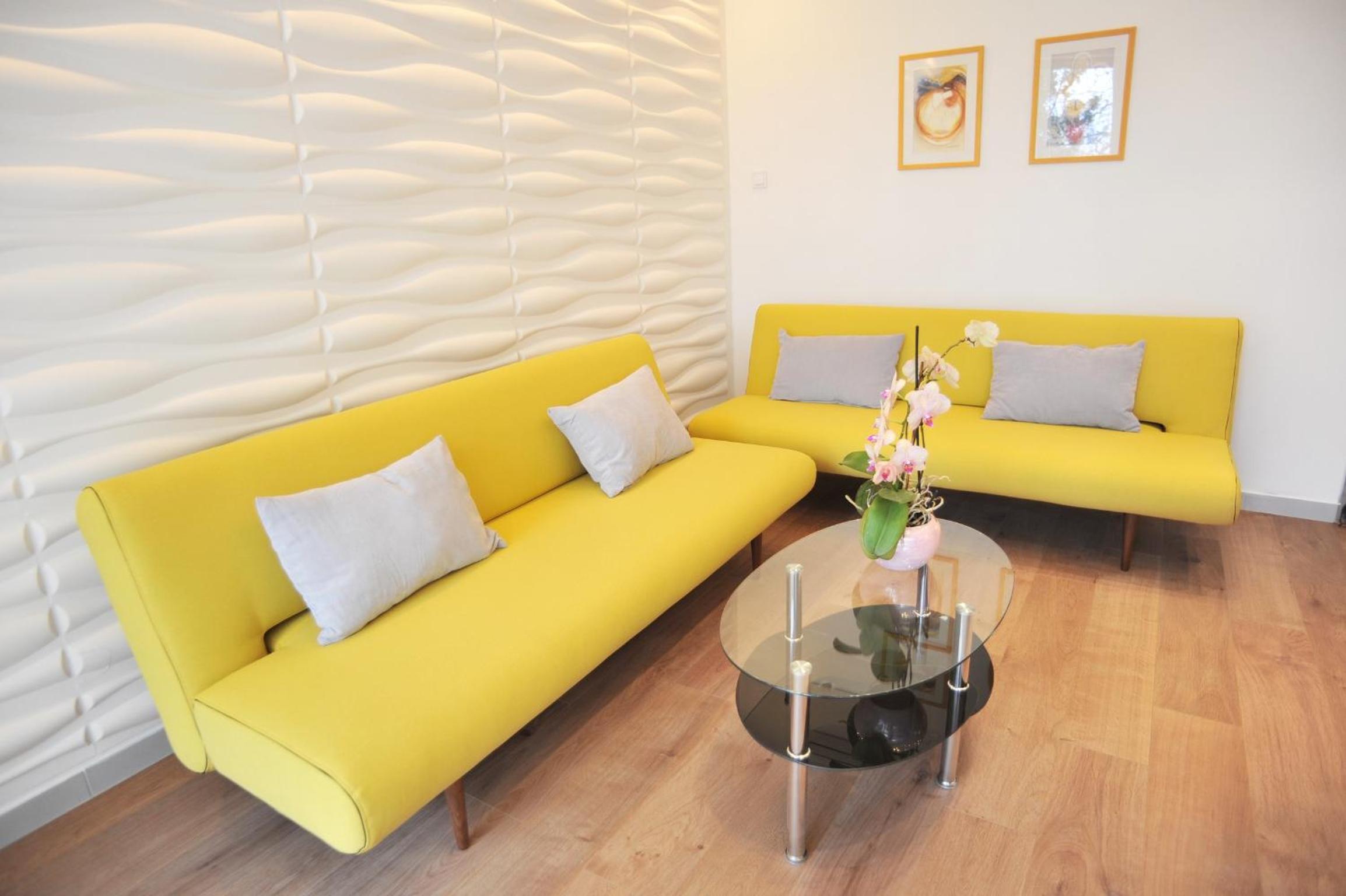 Hillside Premium Apartments