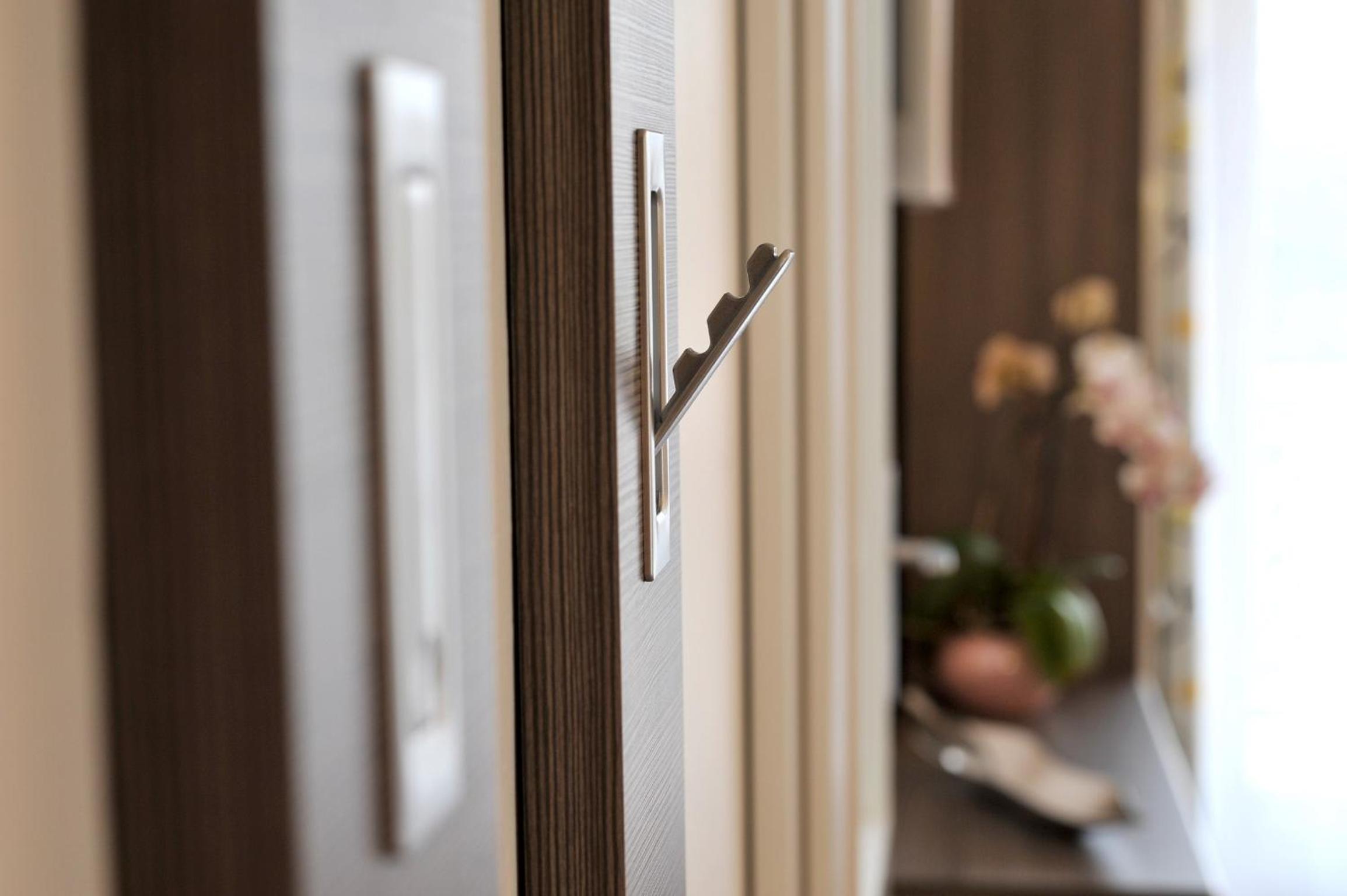 Hillside Premium Apartments