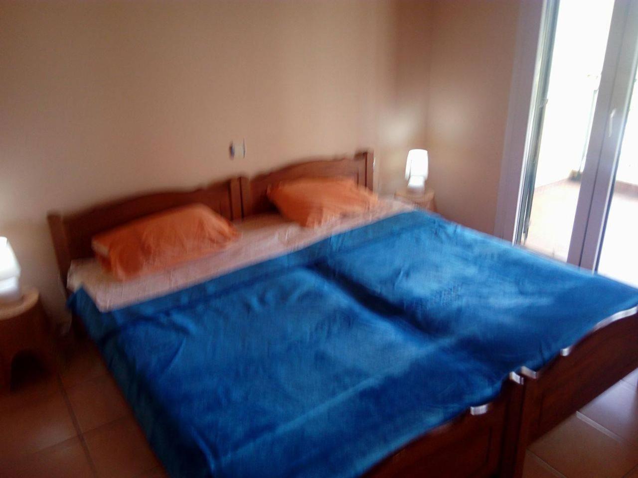 Photo 38