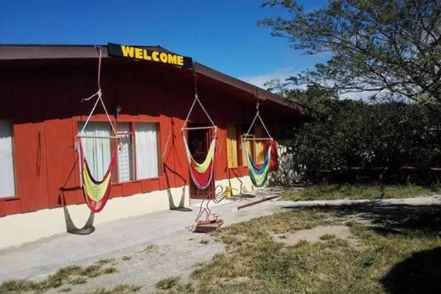 Pensión y Cabinas Colibrí B&B Costa Rica