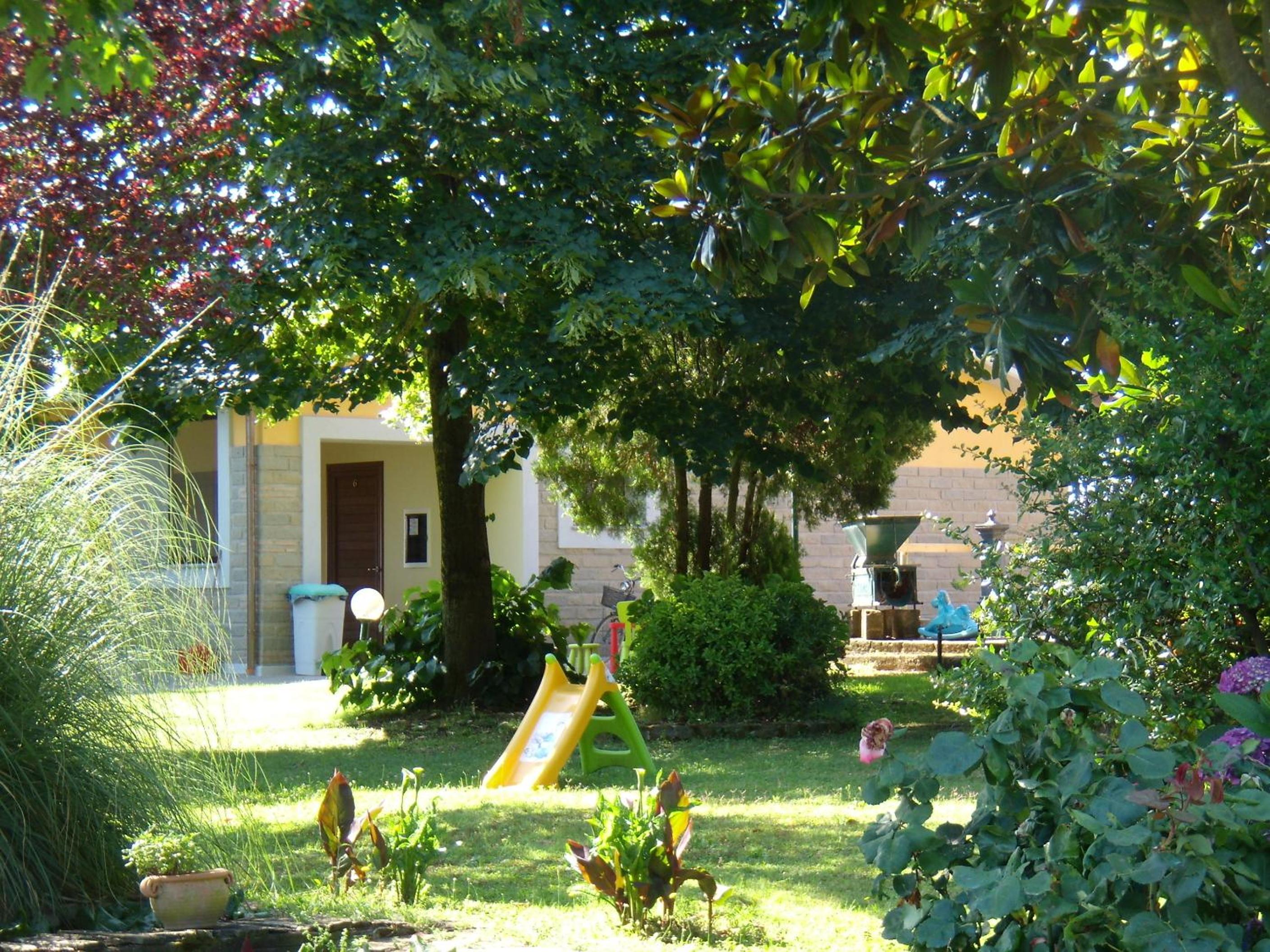 Photo 35
