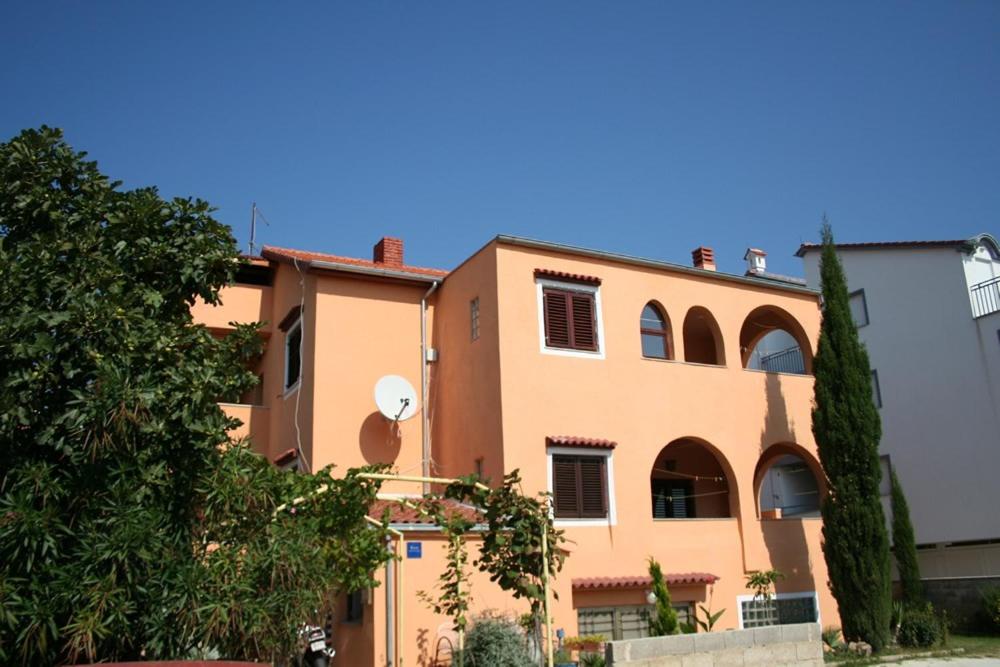 Apartments Pelister view 2