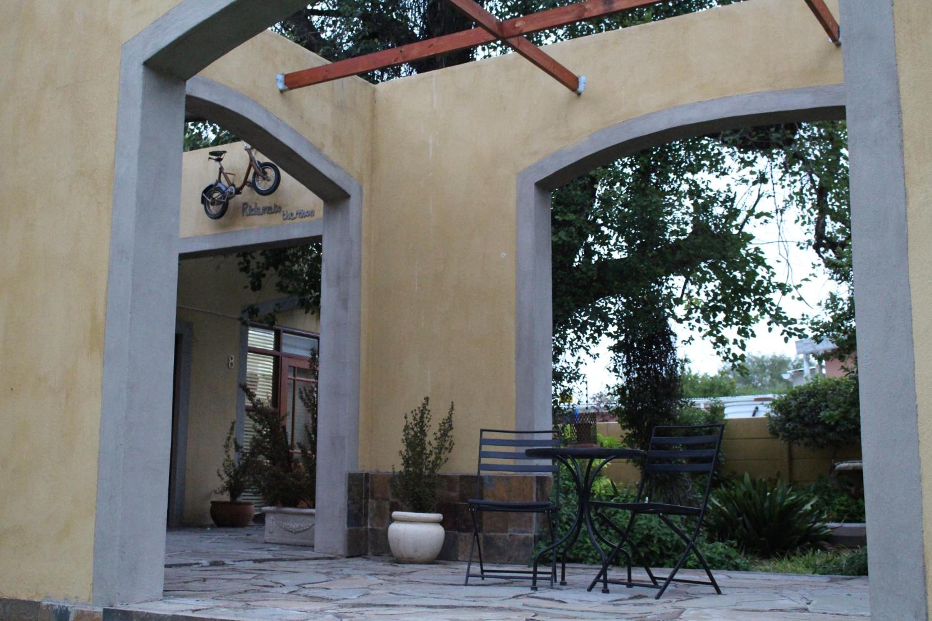 17 on Bird Guest House