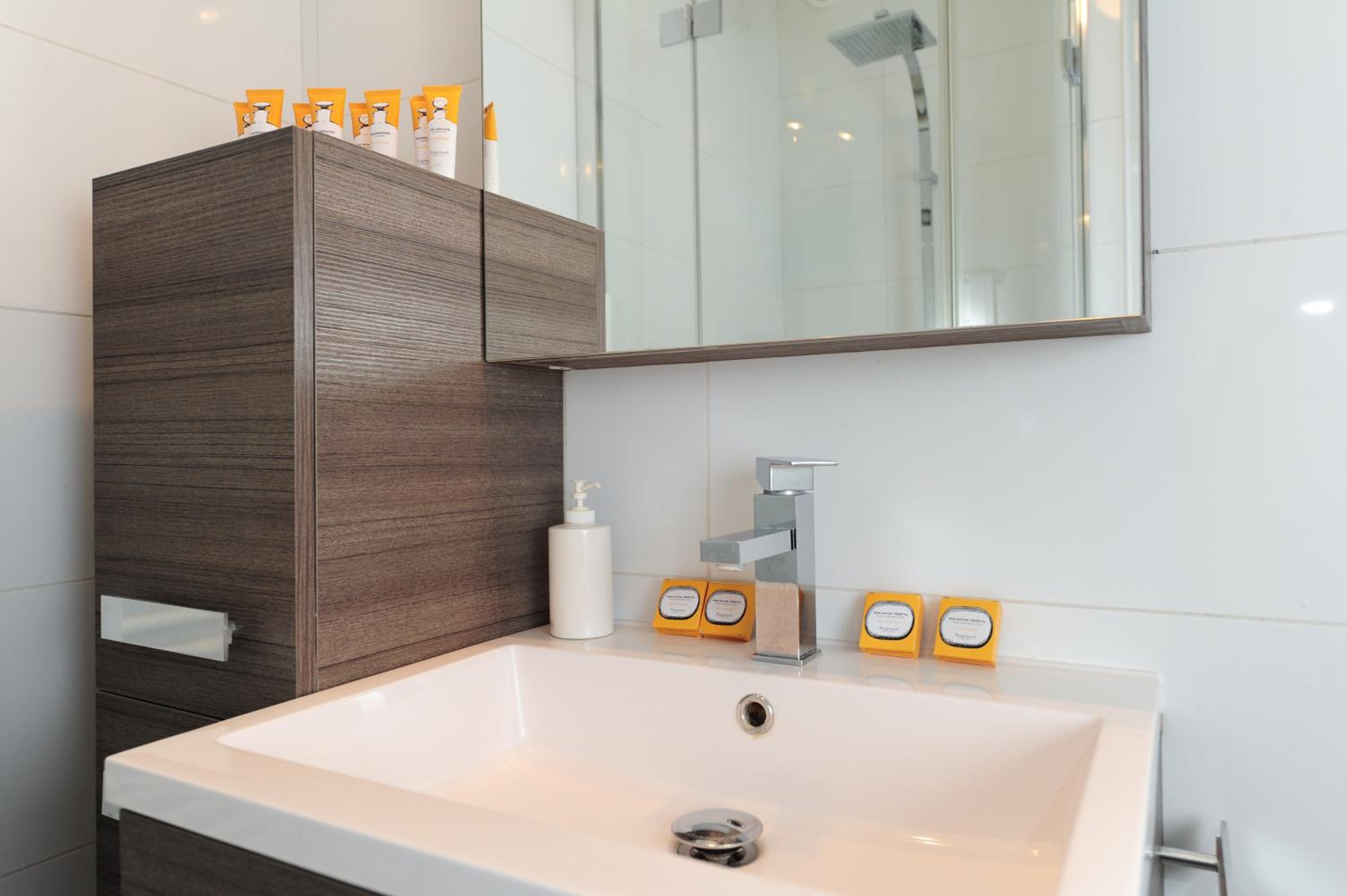 Nice Étoile Grand Suite Five stars Holiday House