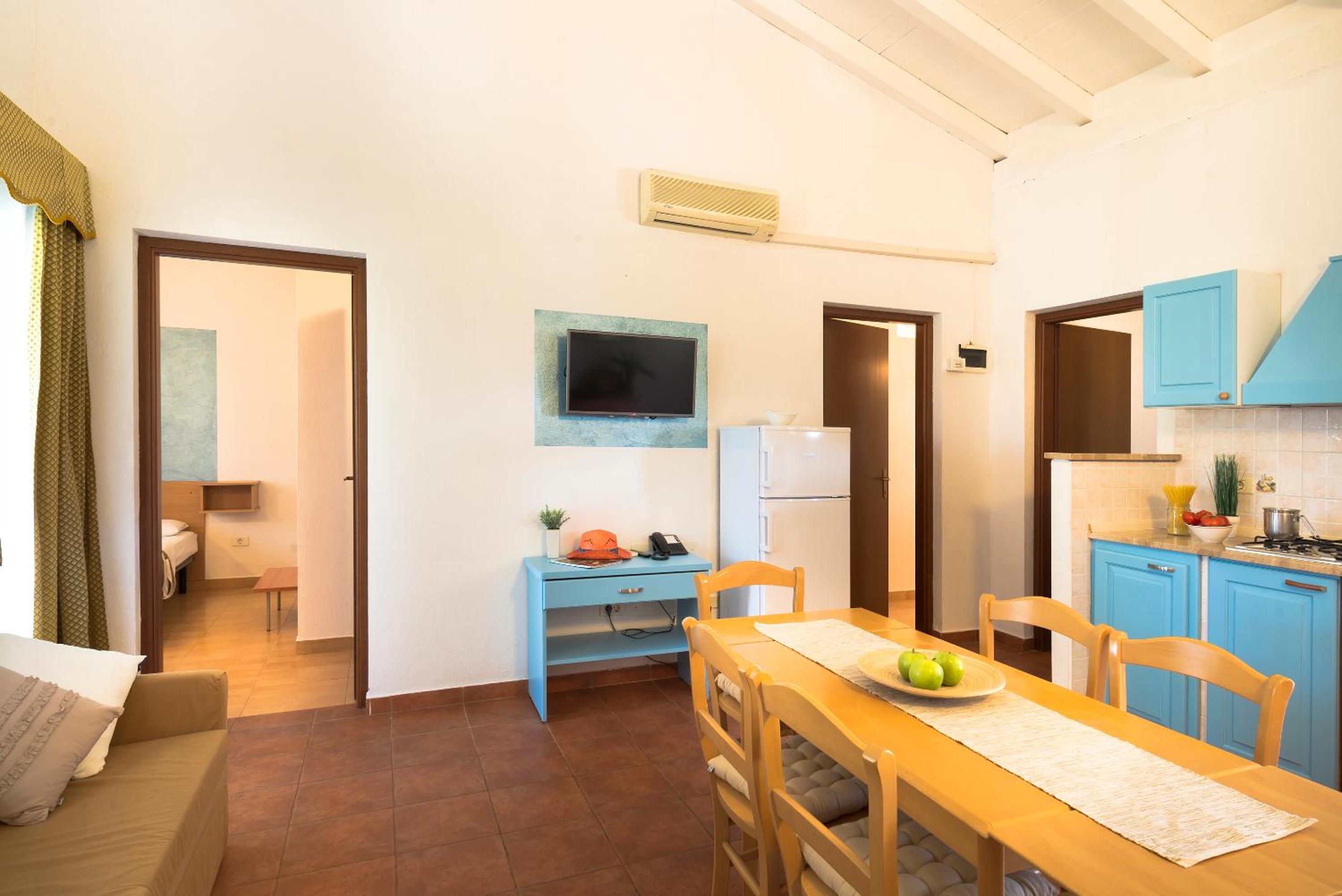 Holiday Centre Bi village