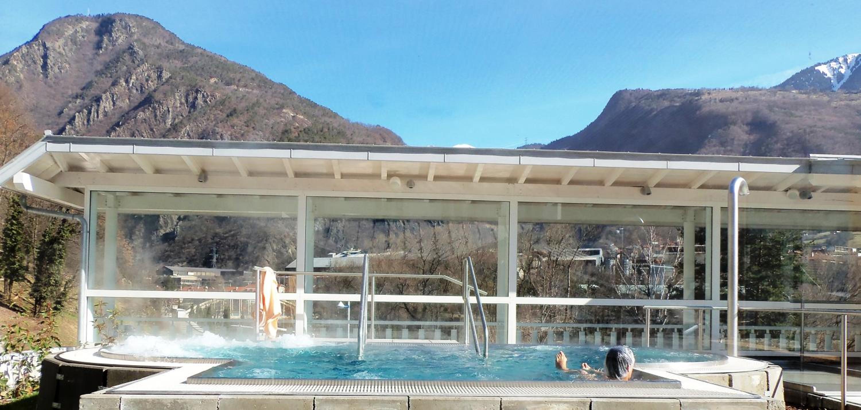 Jacuzzi