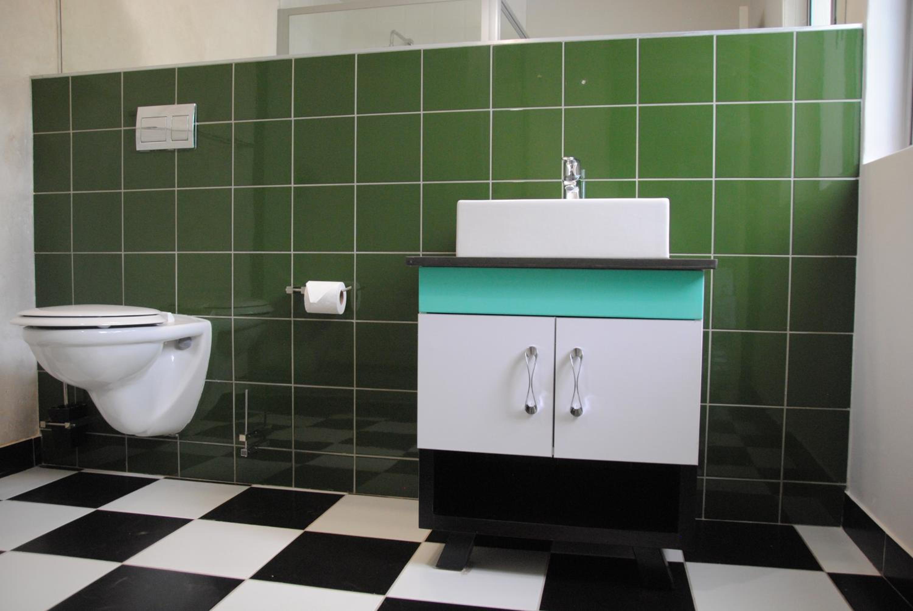 HP Twelve Accommodation