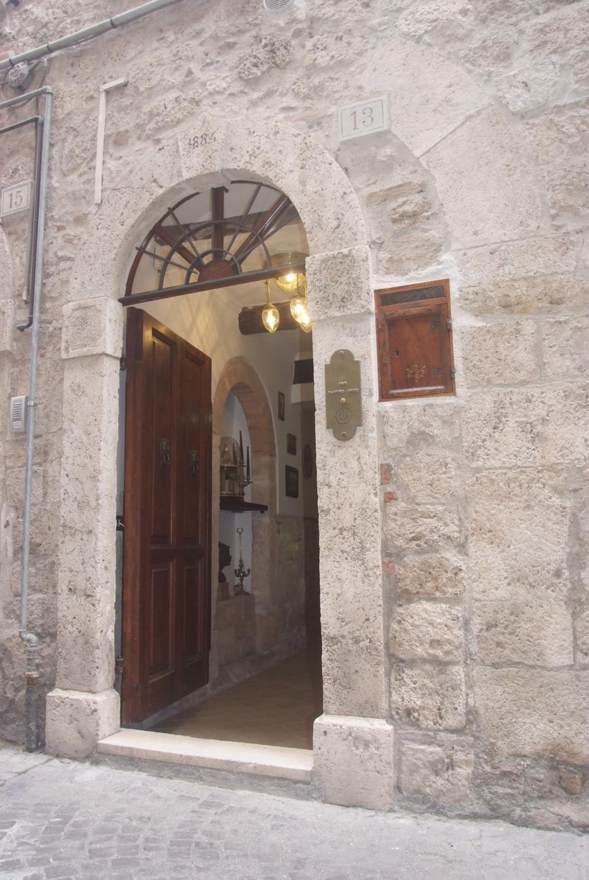 Piccola corte view 2