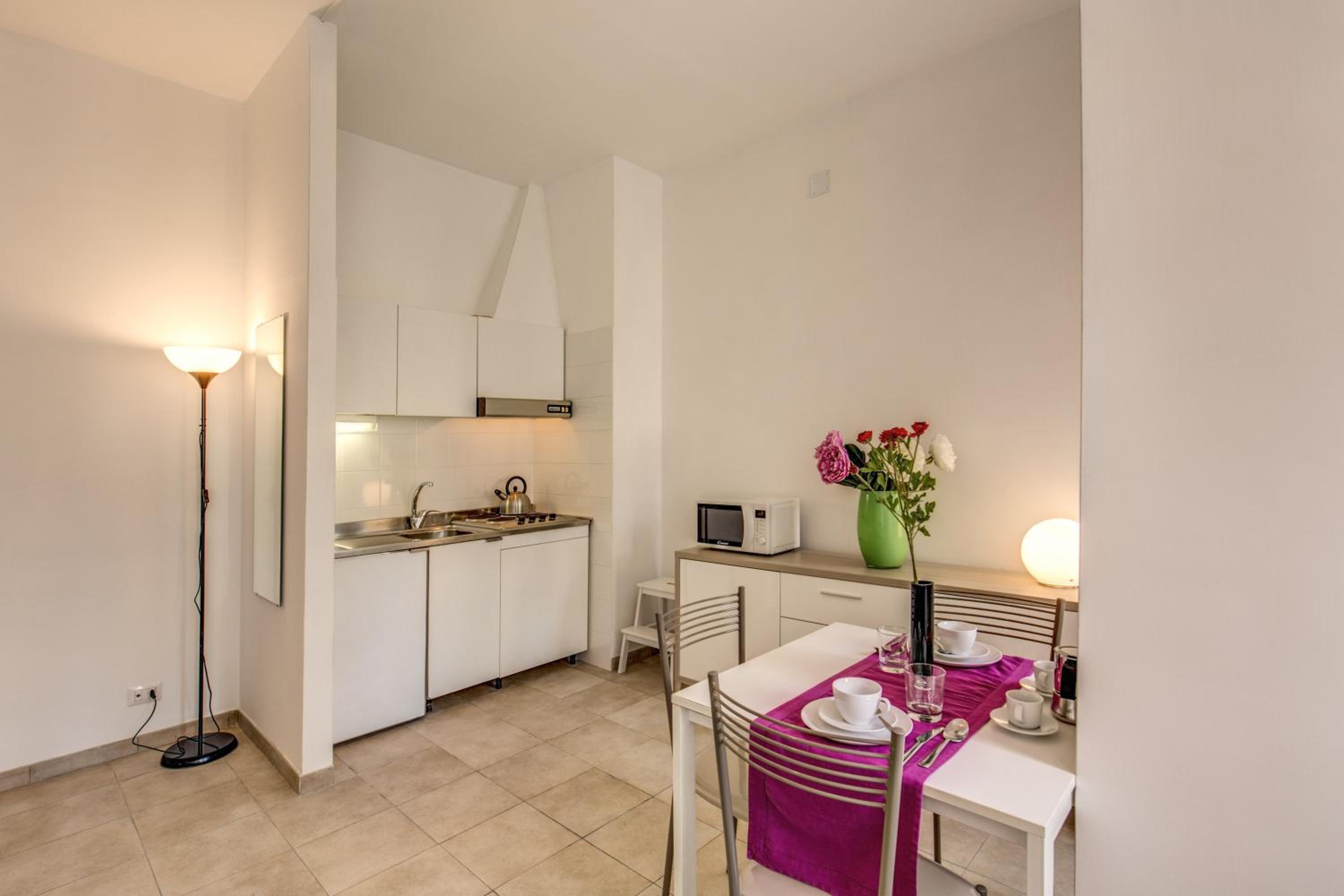 M&L Apartments - Ardesia Colosseo