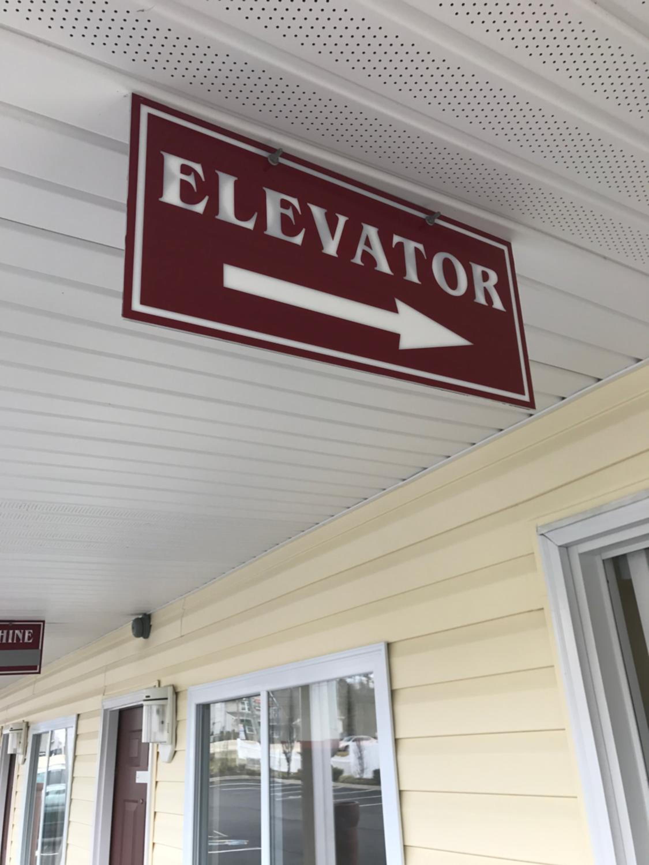 Crystal Inn and Suites