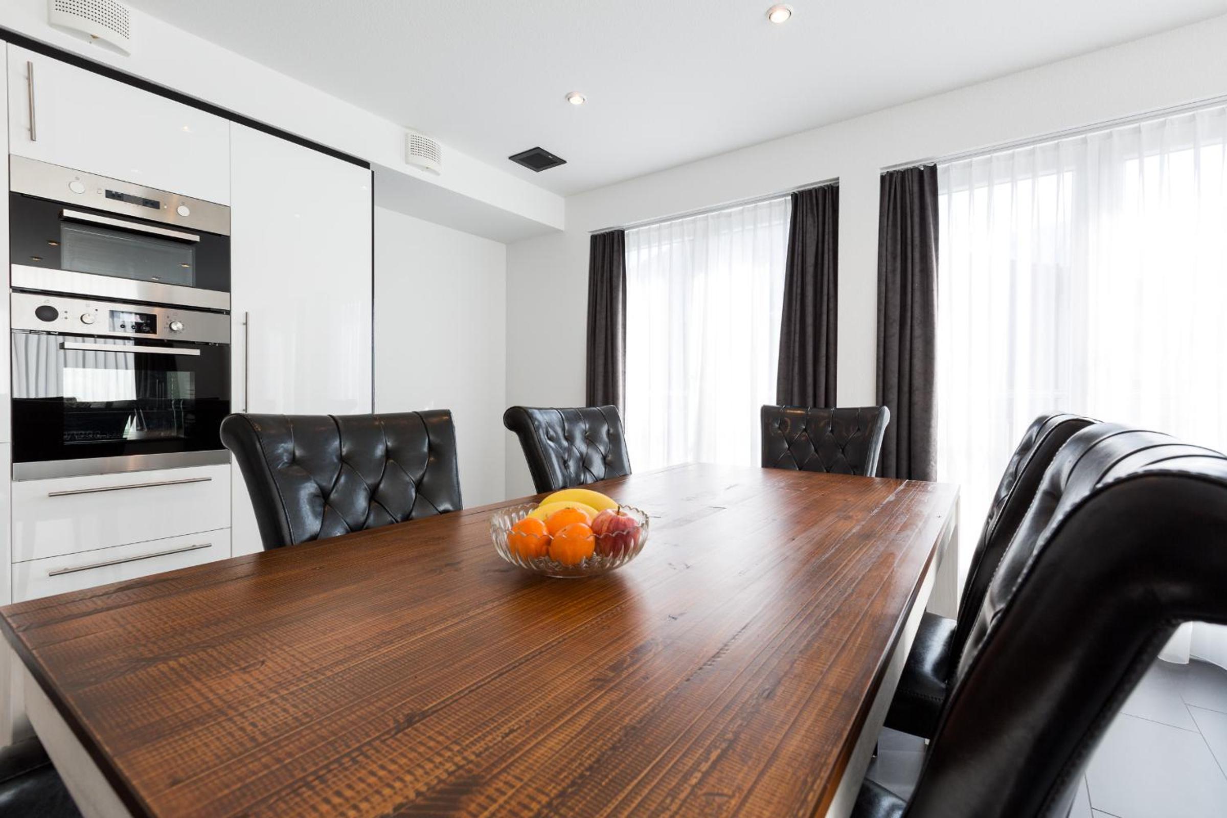 Superior Apartment Sarnen view 2