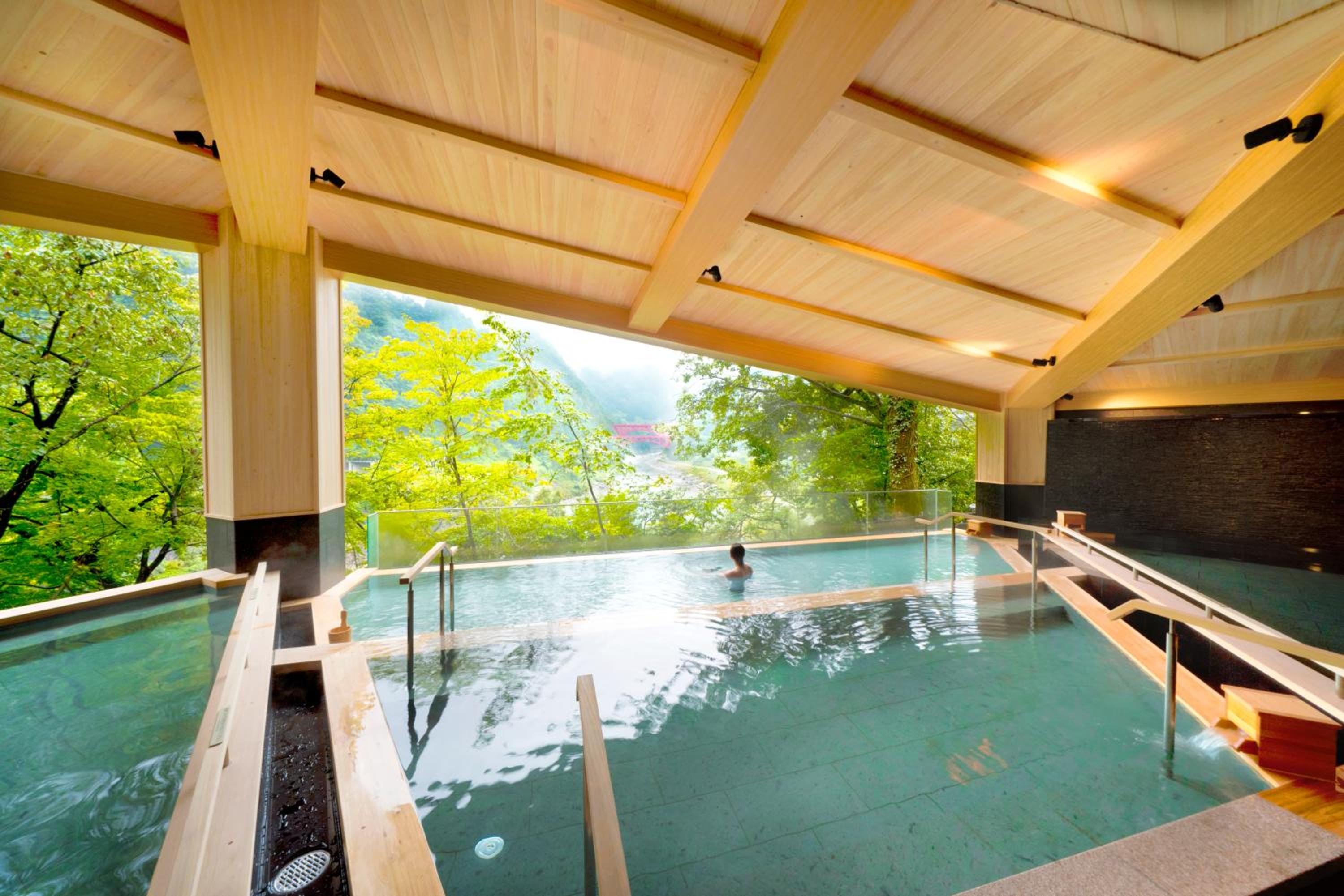Kurobe Unazukionsen Yamanoha