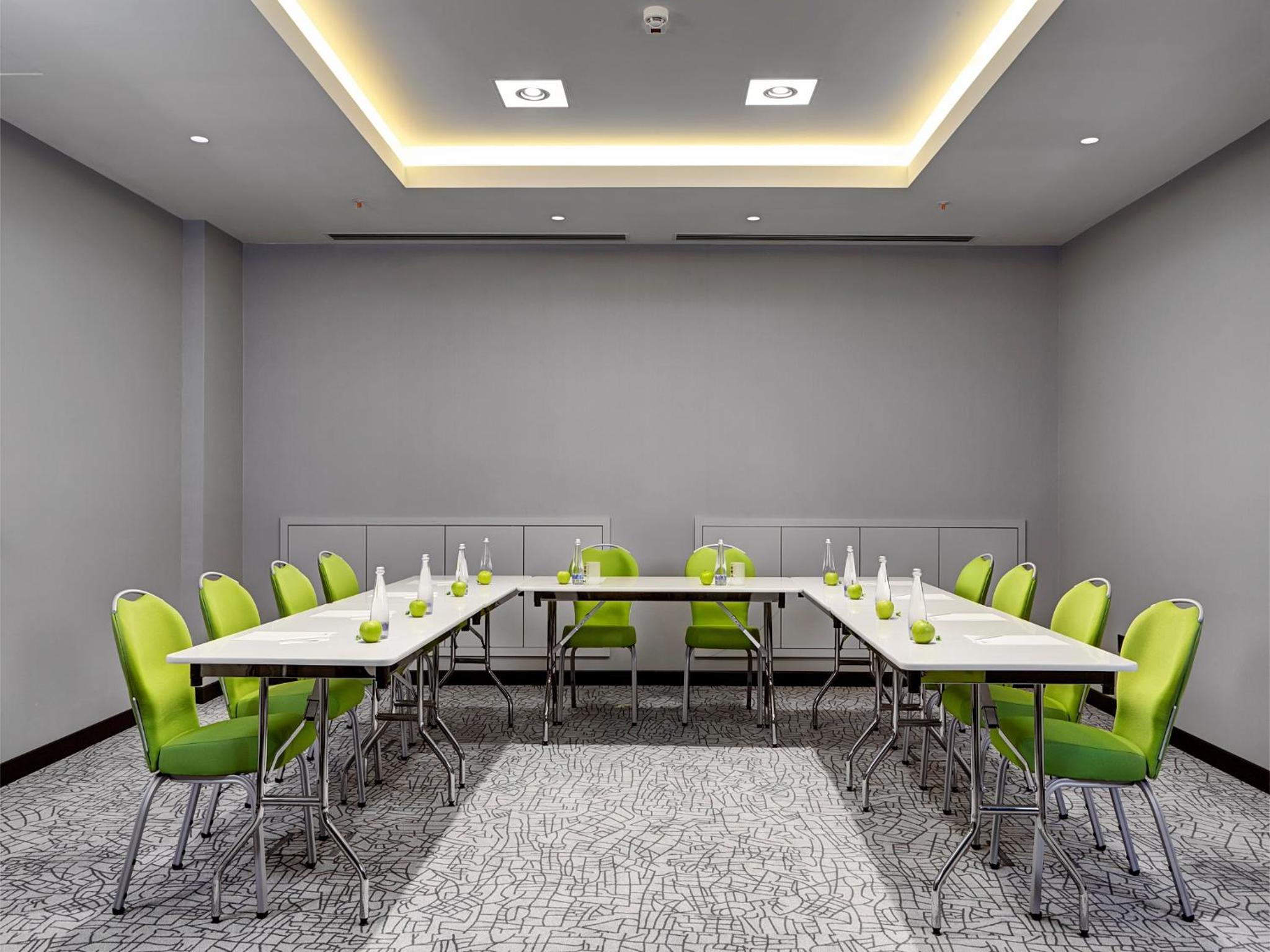 Park Inn by Radisson İzmir - Image 53