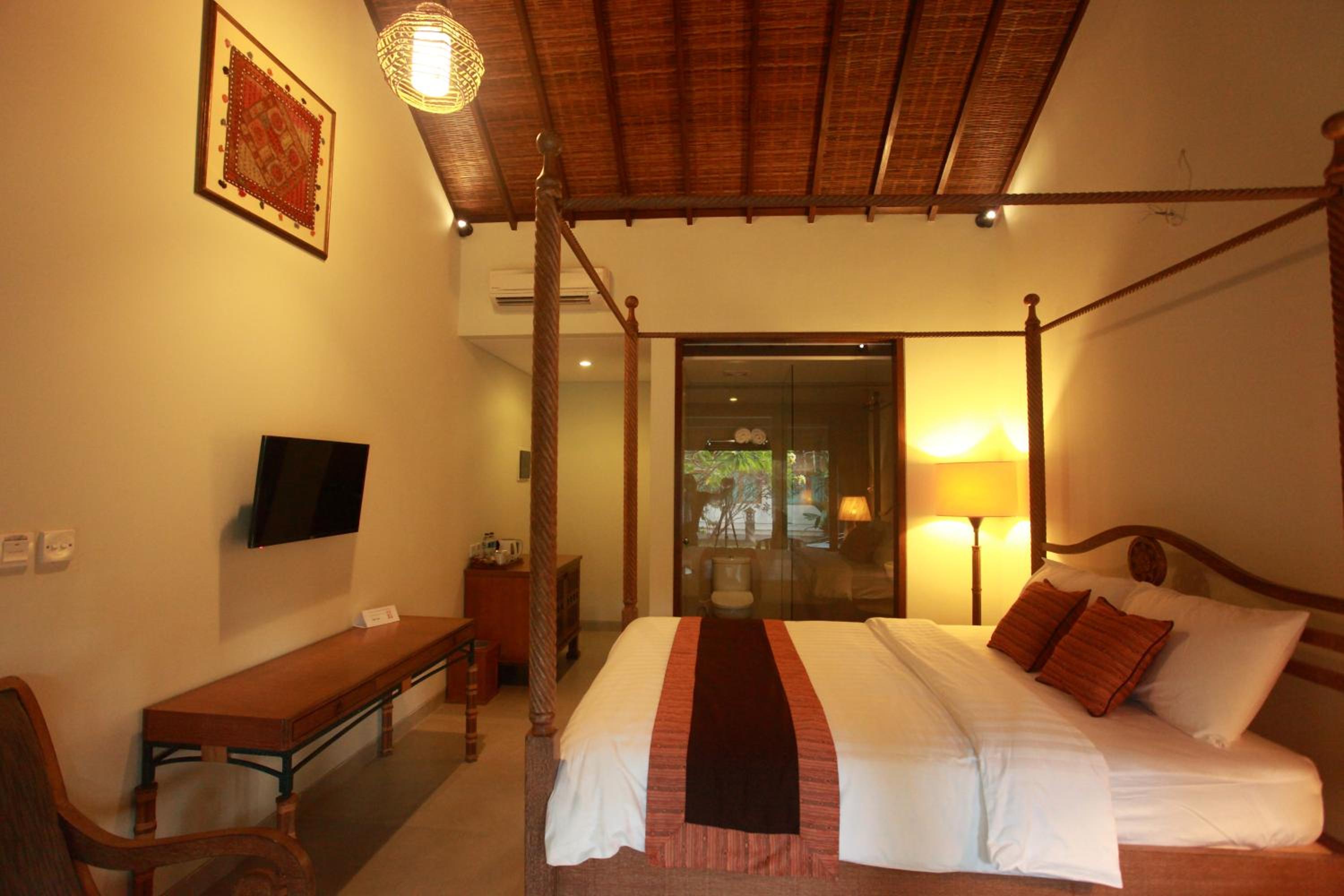 Adys Inn