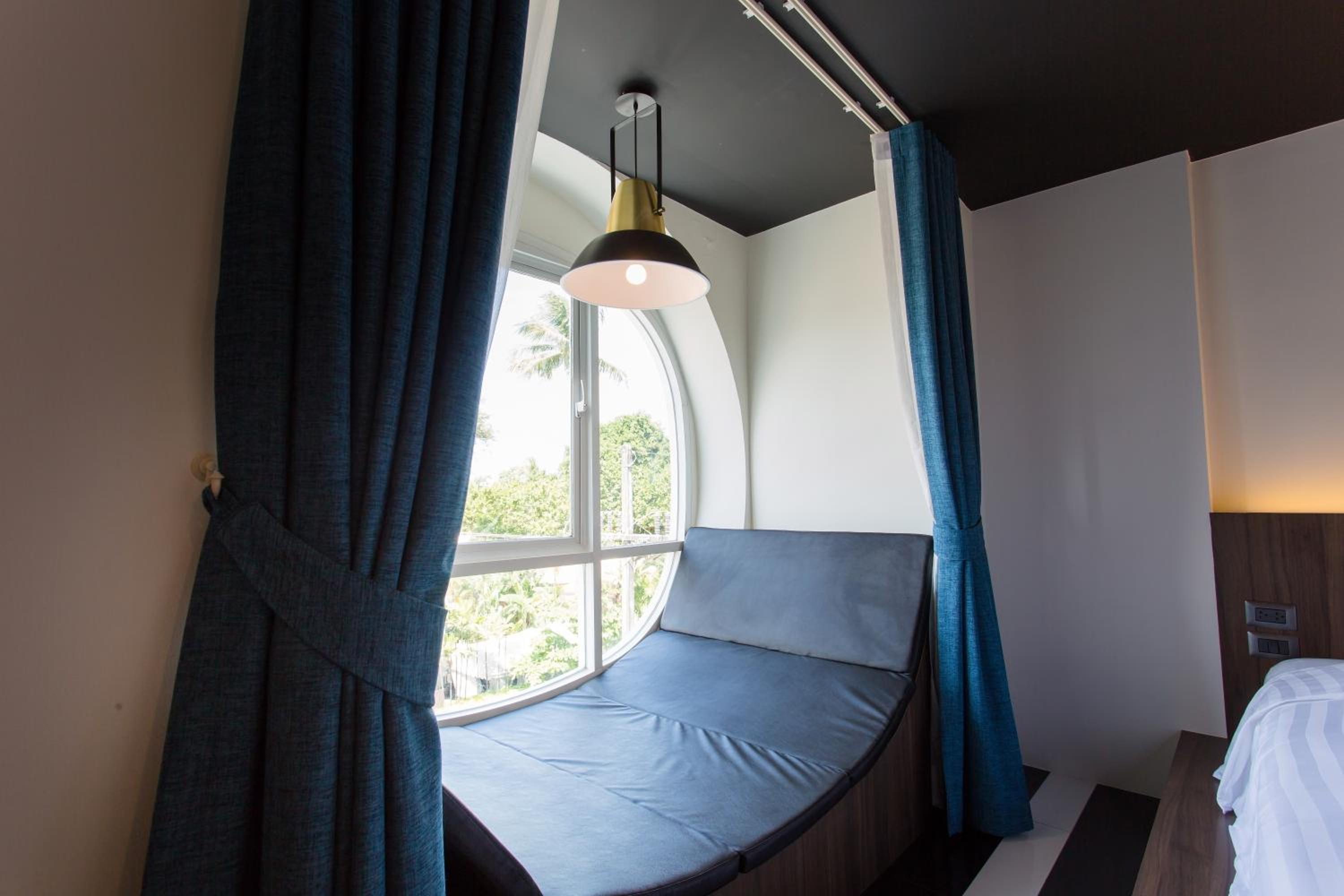 BearPacker Patong Hostel