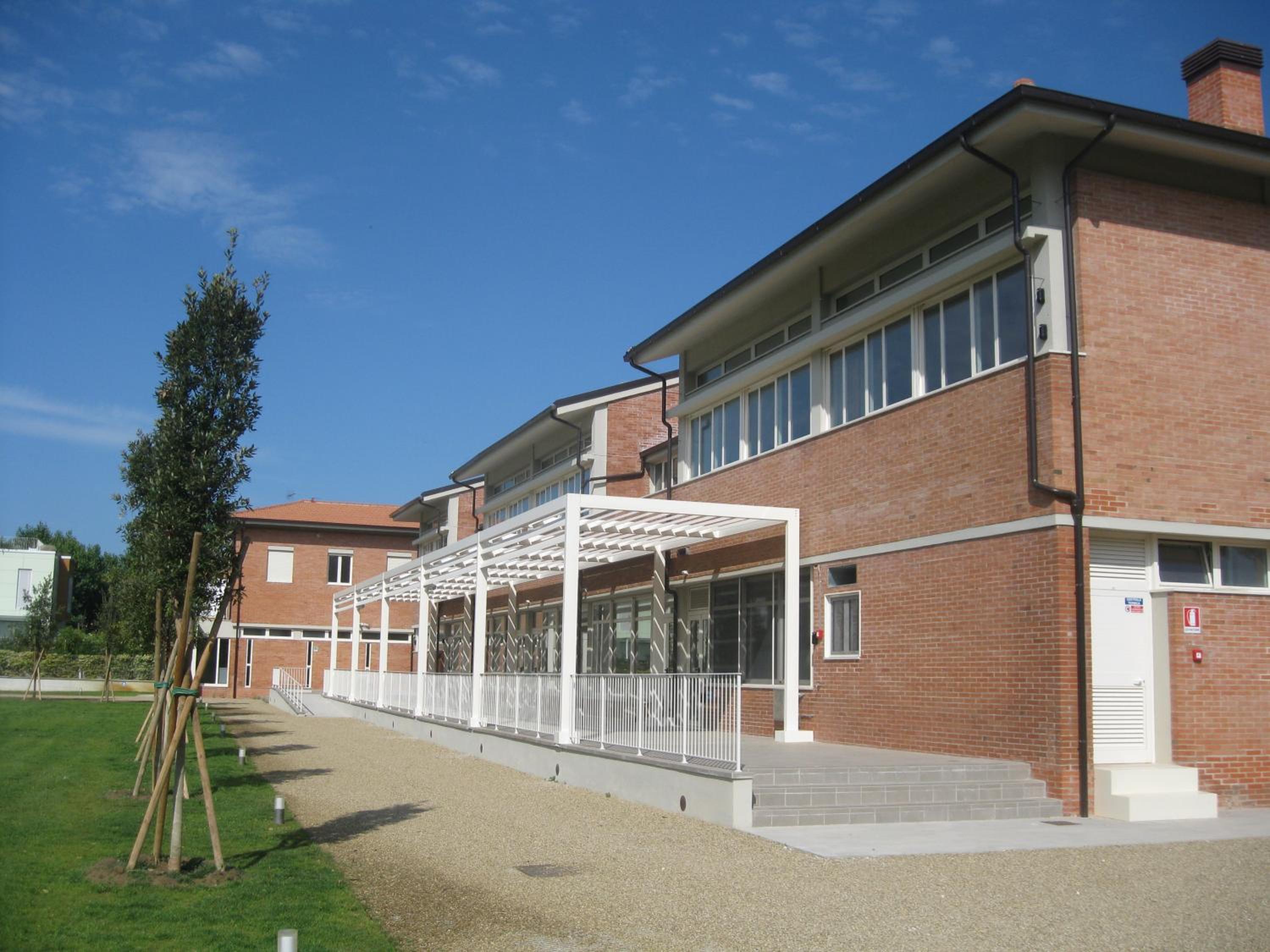 Eliopoli Beach Hostel & Restaurant