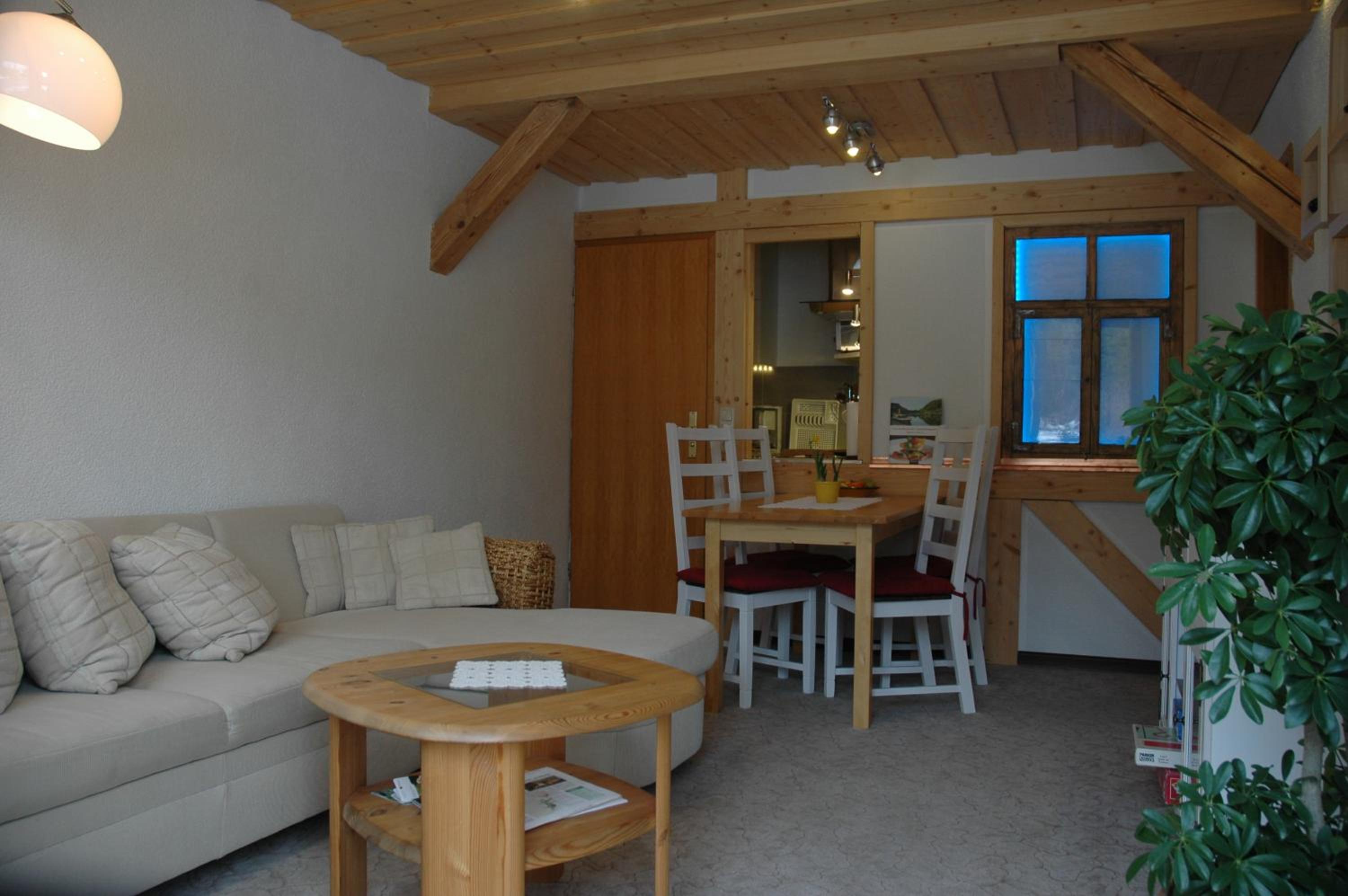 Ferienwohnung Aronia Garten
