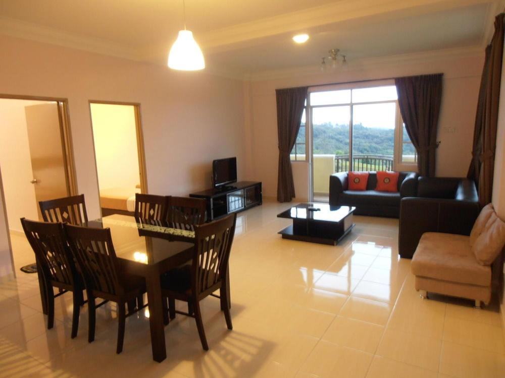 SA Apartments @ Crown Imperial Court