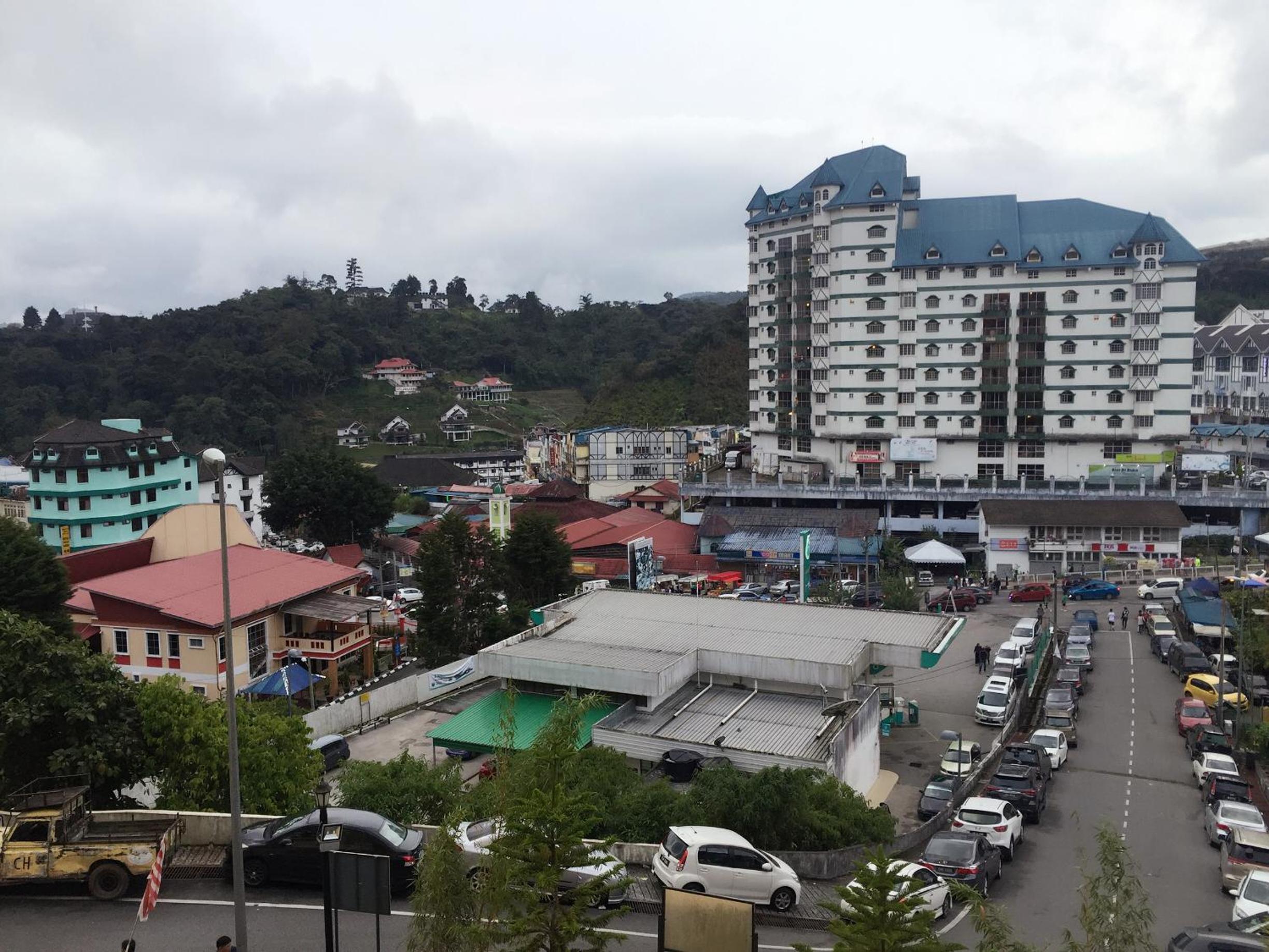 SA Apartments @ Crown Imperial Court — photo 10