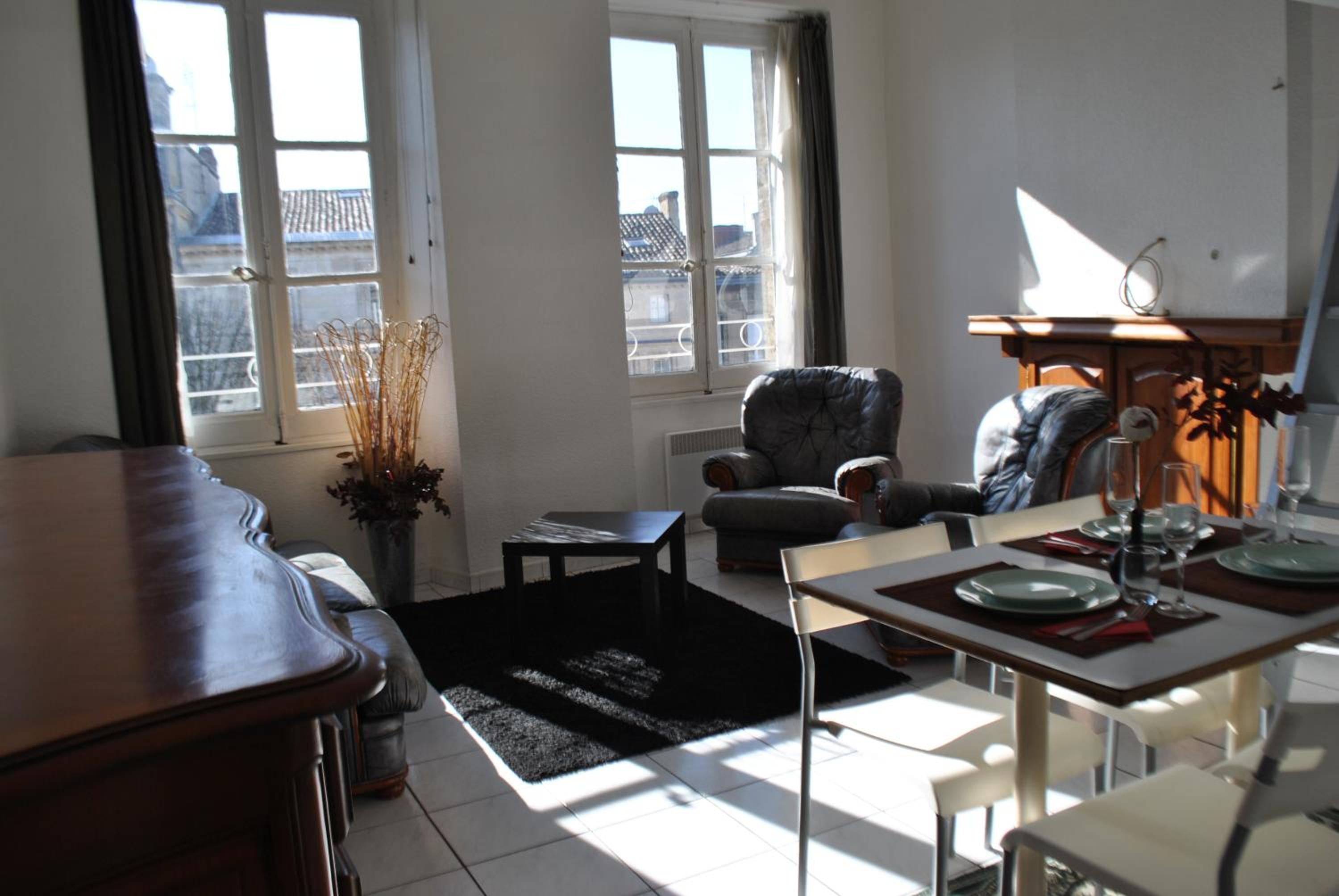 Appartement Boucheries Centre Ville view 3