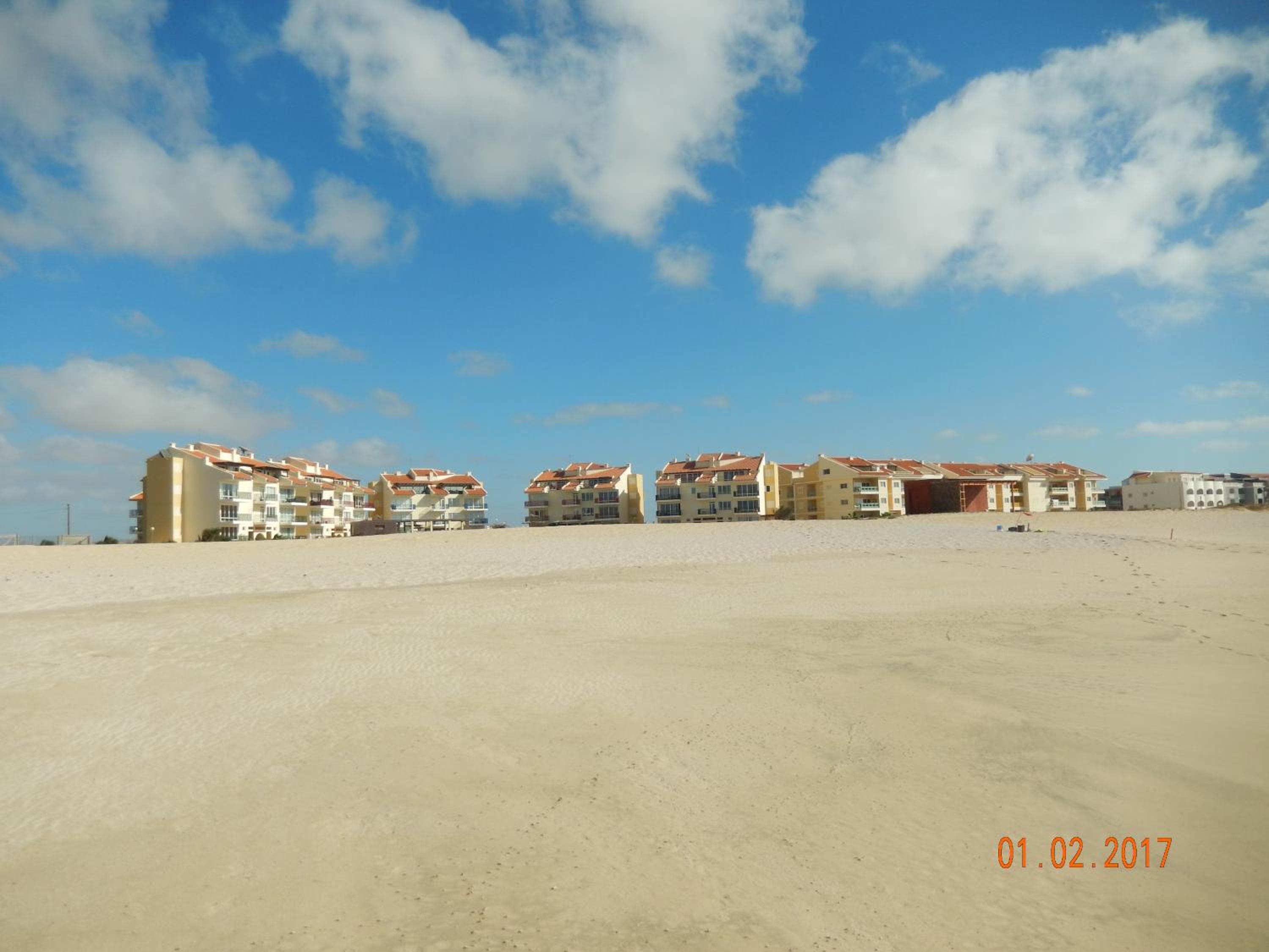 Vila Cabral 1 Bed Apt - Wi-Fi & Air Con Included