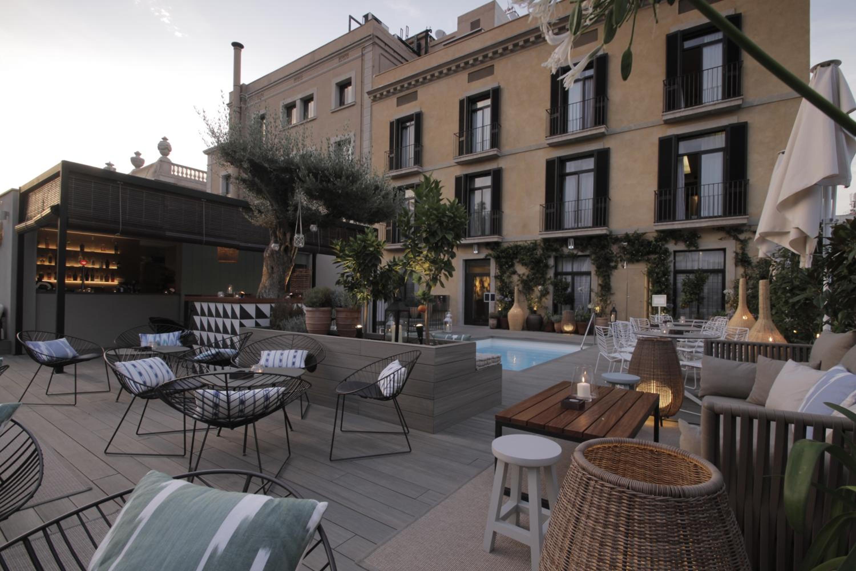 Hotel Oasis-0