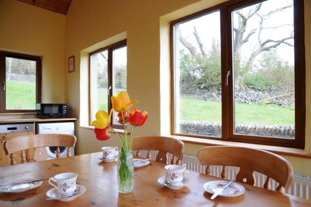 Griffins Holiday Cottage view 4