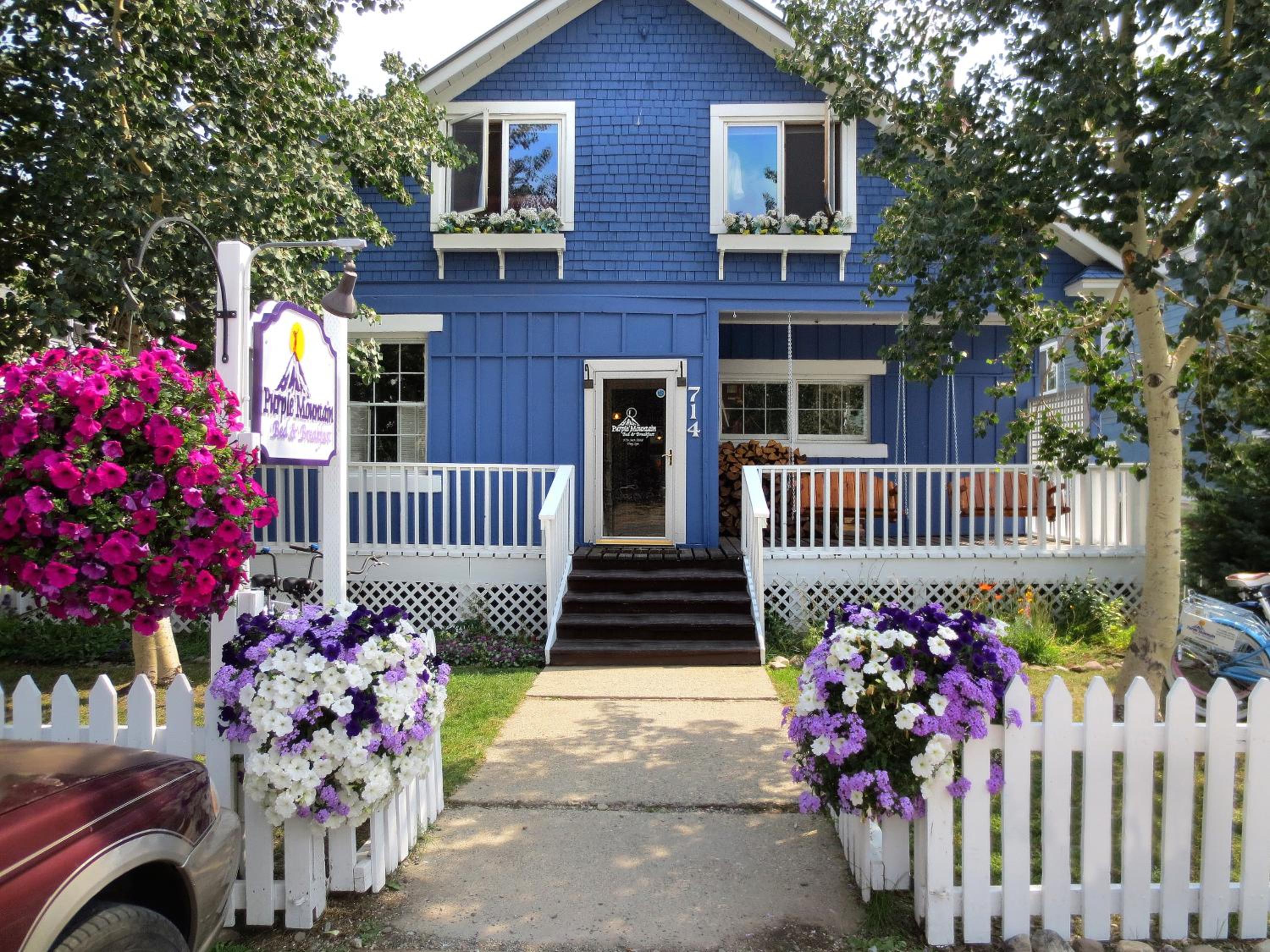 Purple Mountain Bed & Breakfast & Spa