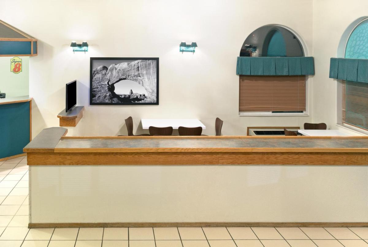 hotel reception