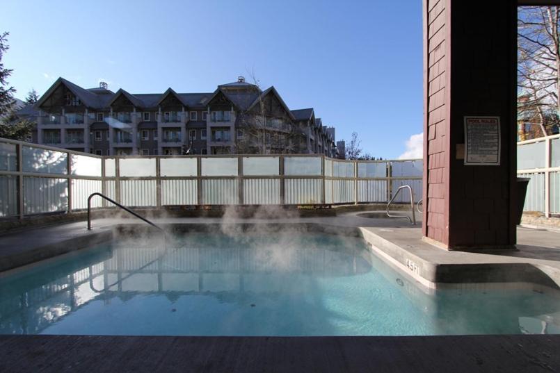 Tyndalstone Lodge 3 Bedroom in the Heart of Village North Whistler