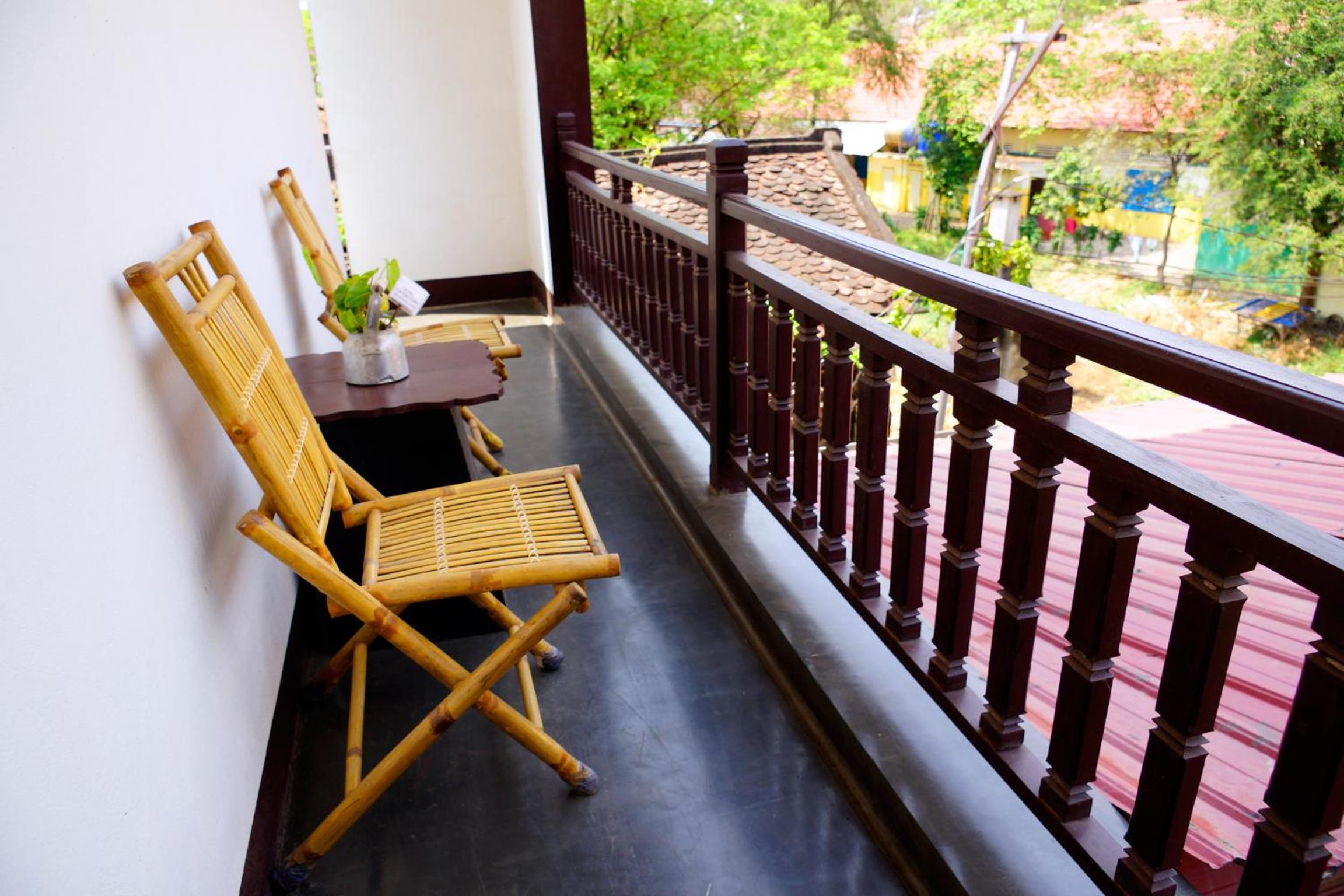 Uncle Sam Villa