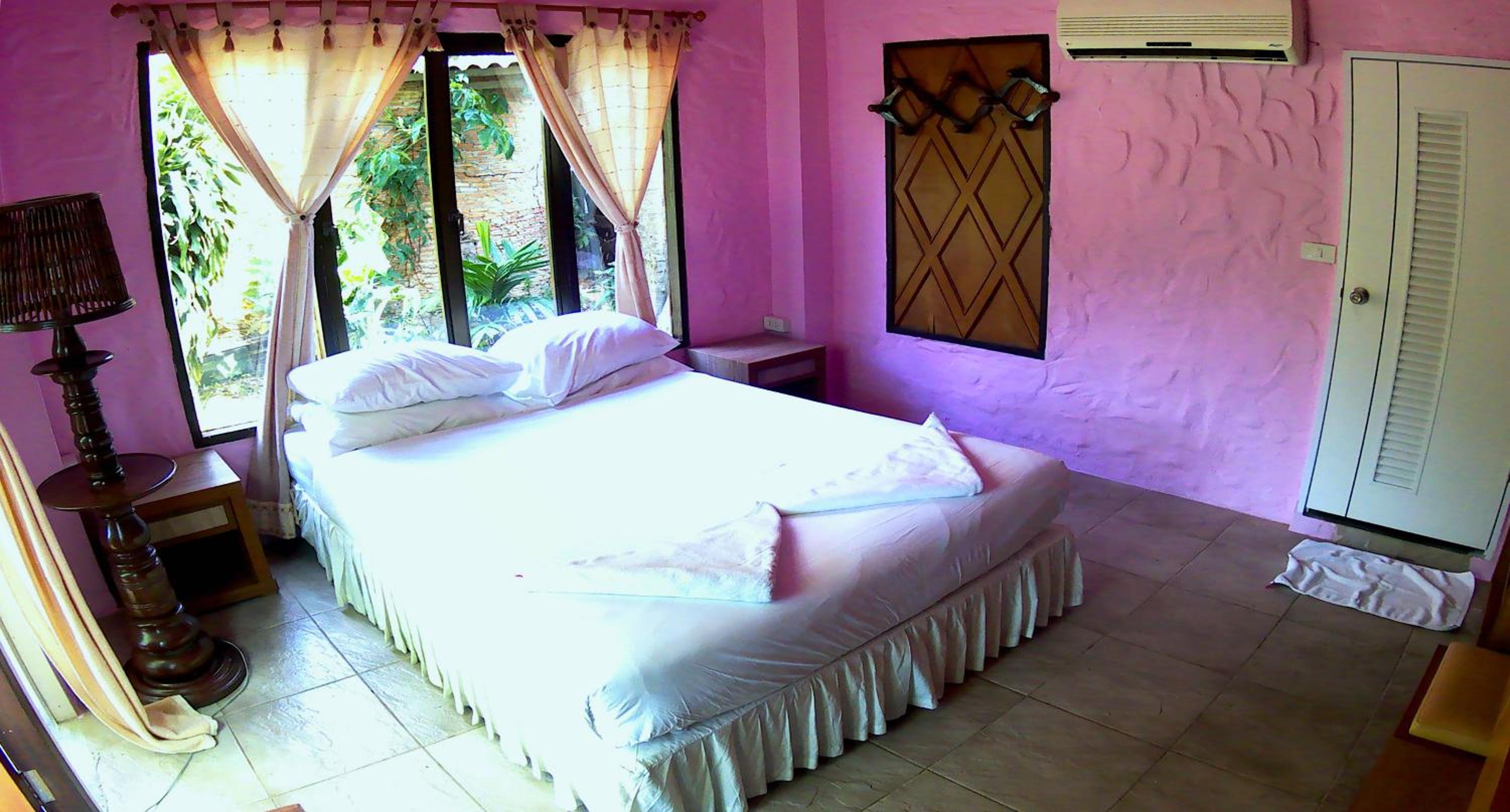 Sea-Sun Bungalow & Resort