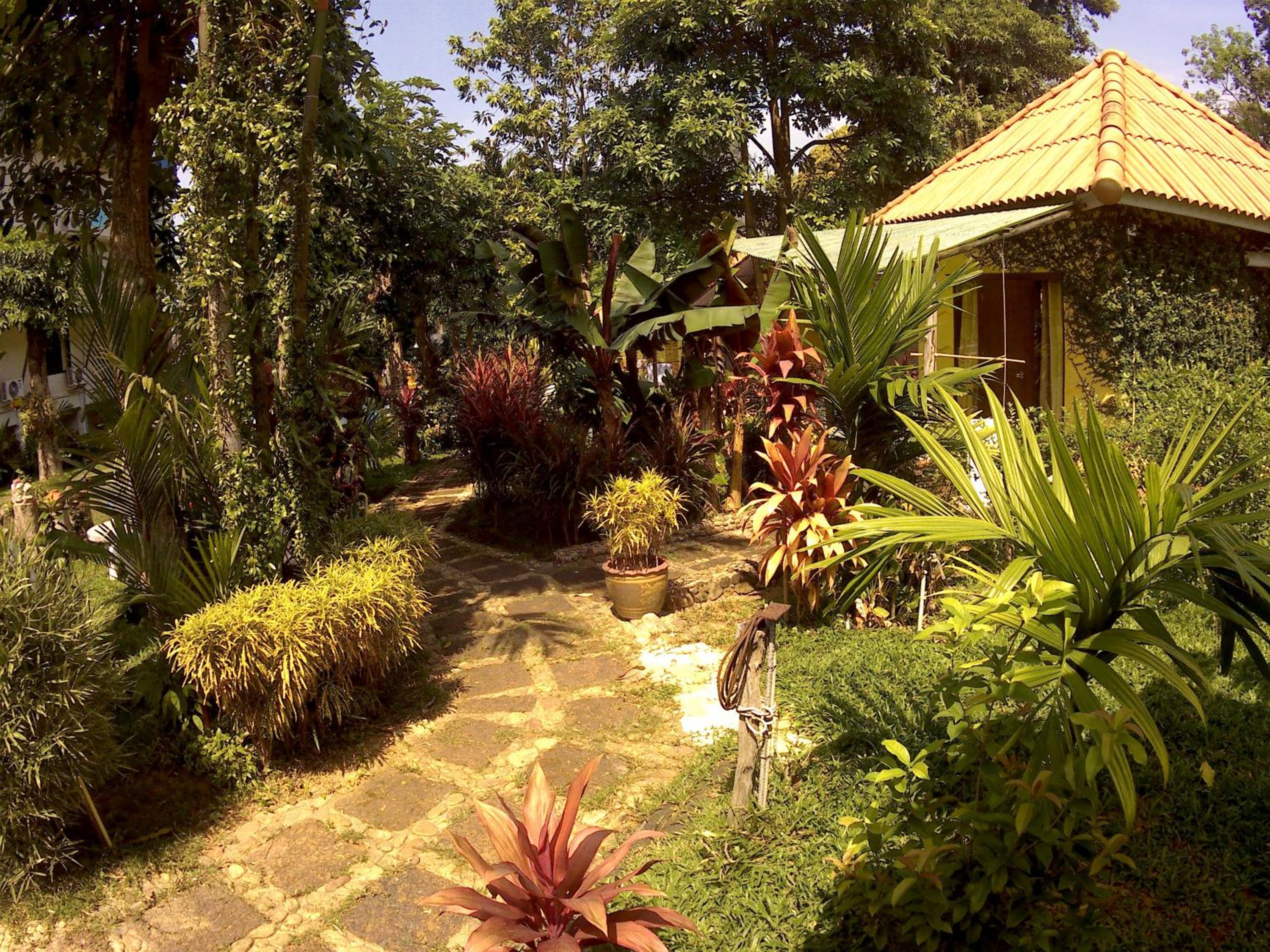 Sea-Sun Bungalow & Resort