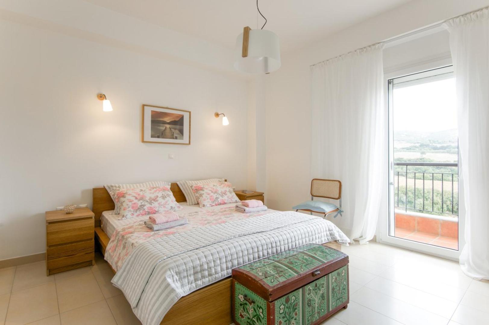 Daniil's luxury villa and spa view 5