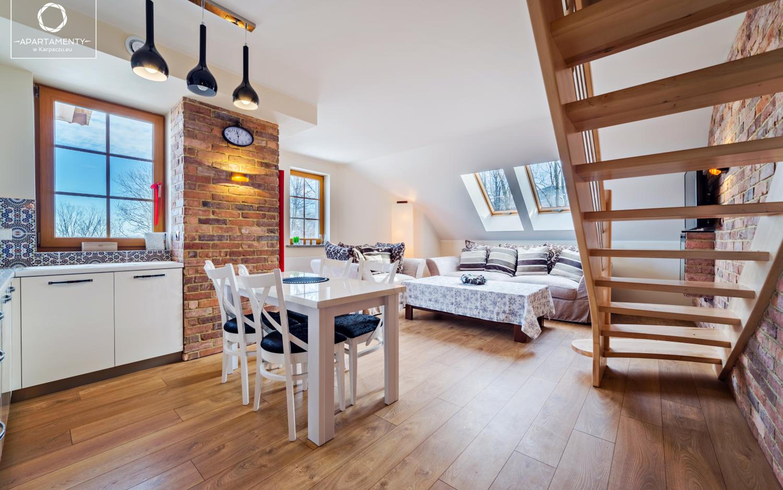 Wonder Home - Apartamenty w spokojnej okolicy, z widokiem na góry view 2