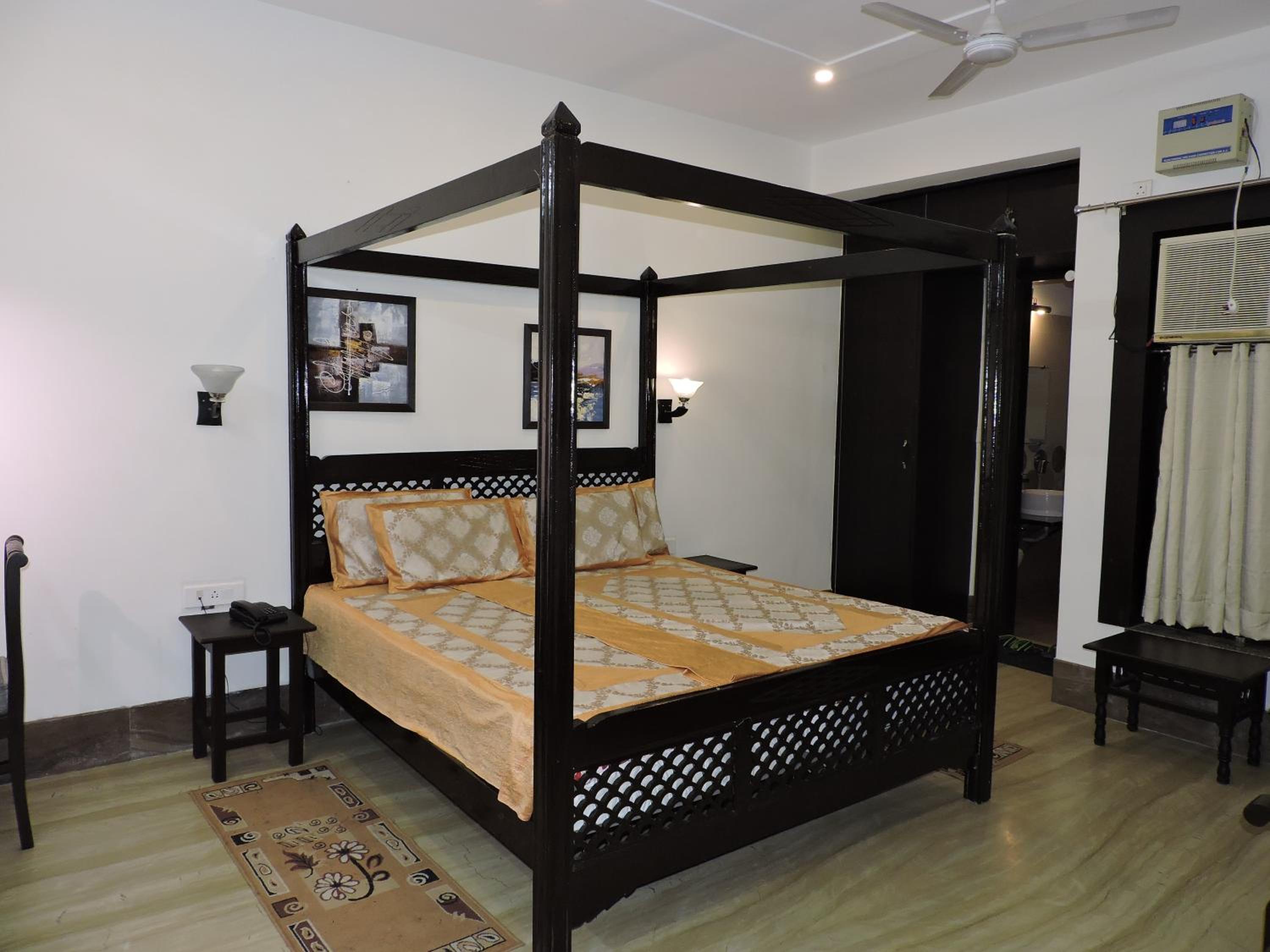 Pearl of Taj Home Stay