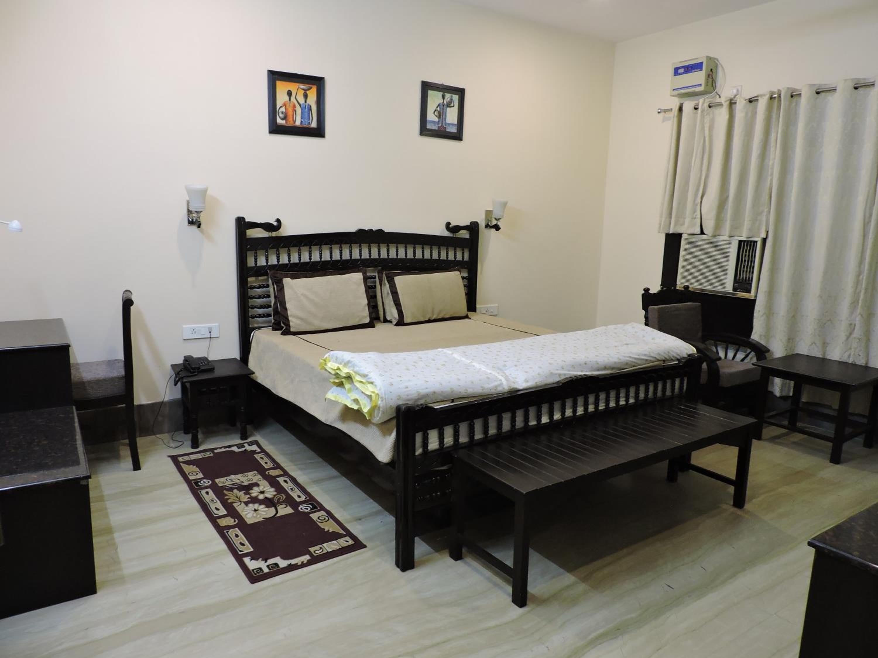 Pearl of Taj Home Stay