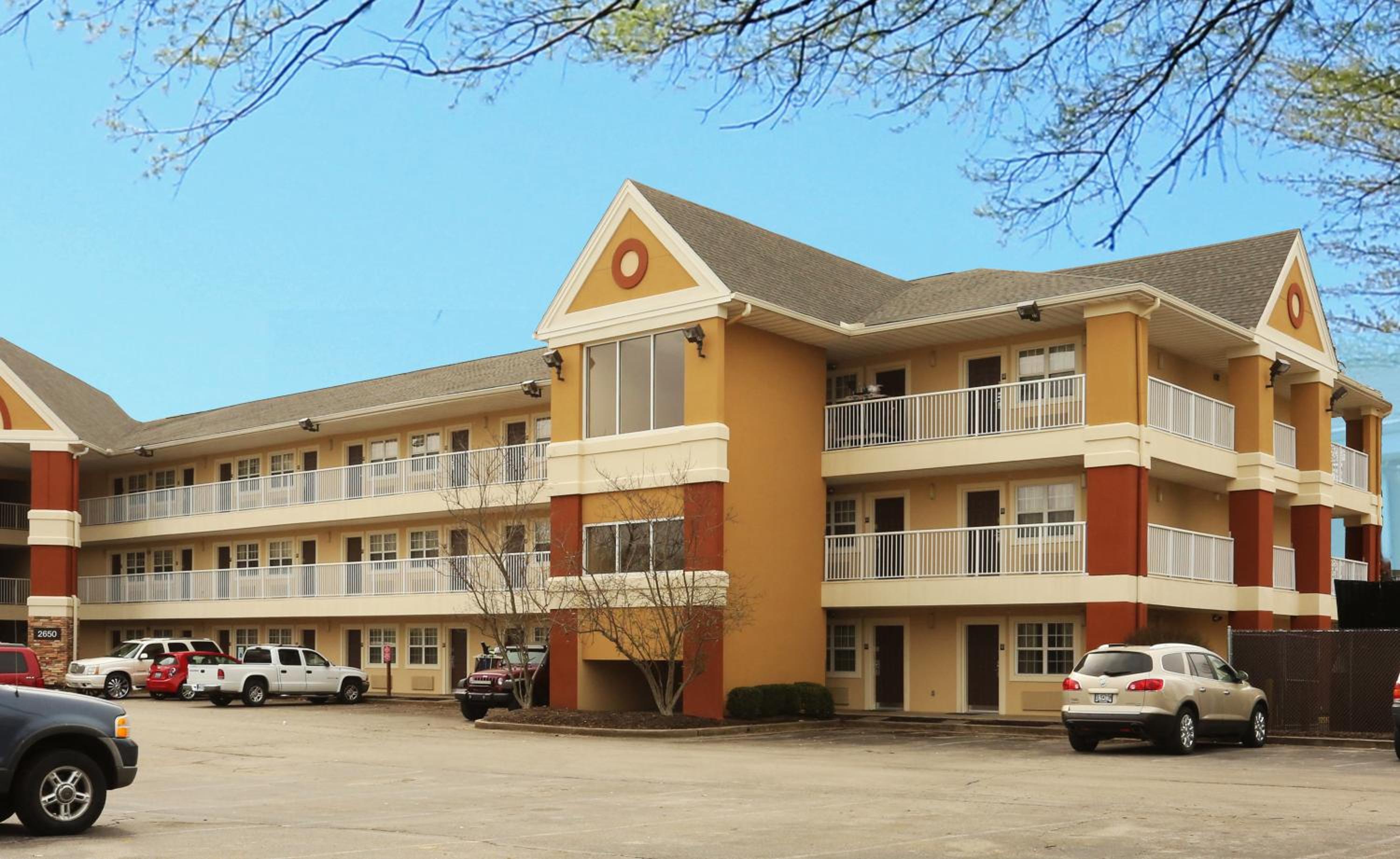 Lexington Vacations - Extended Stay America Suites - Lexington - Nicholasville Road - Property Image 11