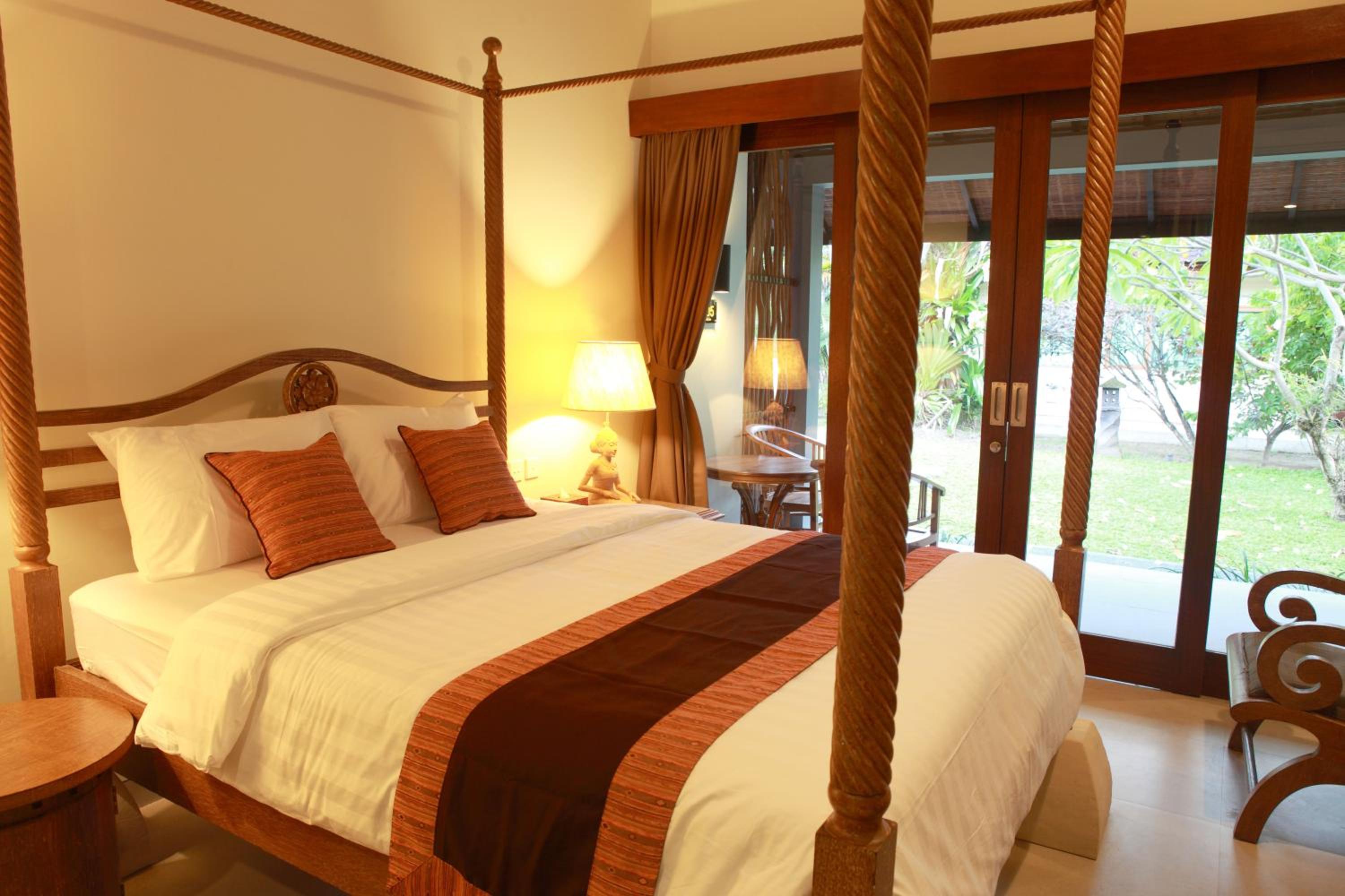 Adys Inn