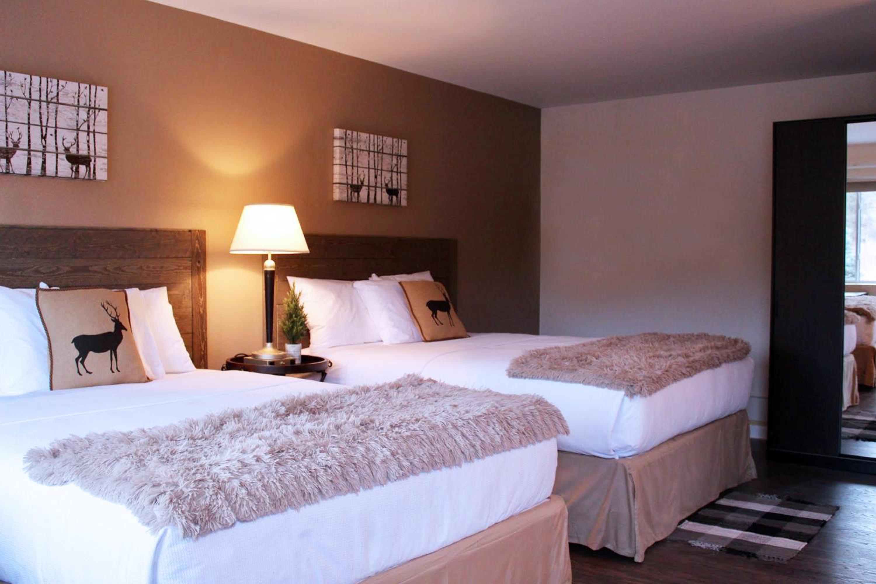 Alpine Trail Ridge Inn - Property Image 100