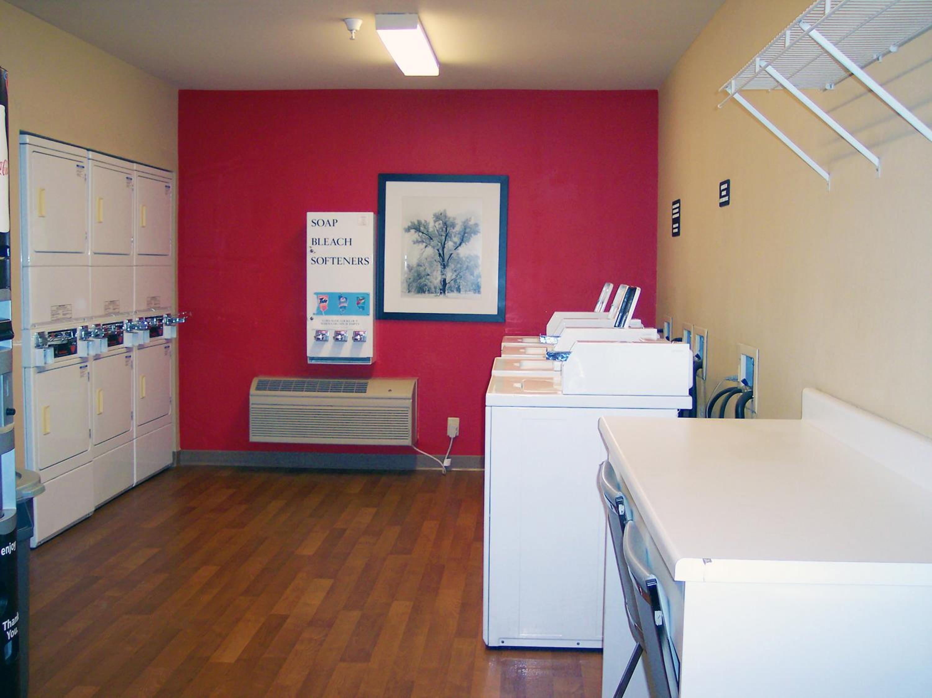 Bloomington Vacations - Extended Stay America Suites - Bloomington - Normal - Property Image 24