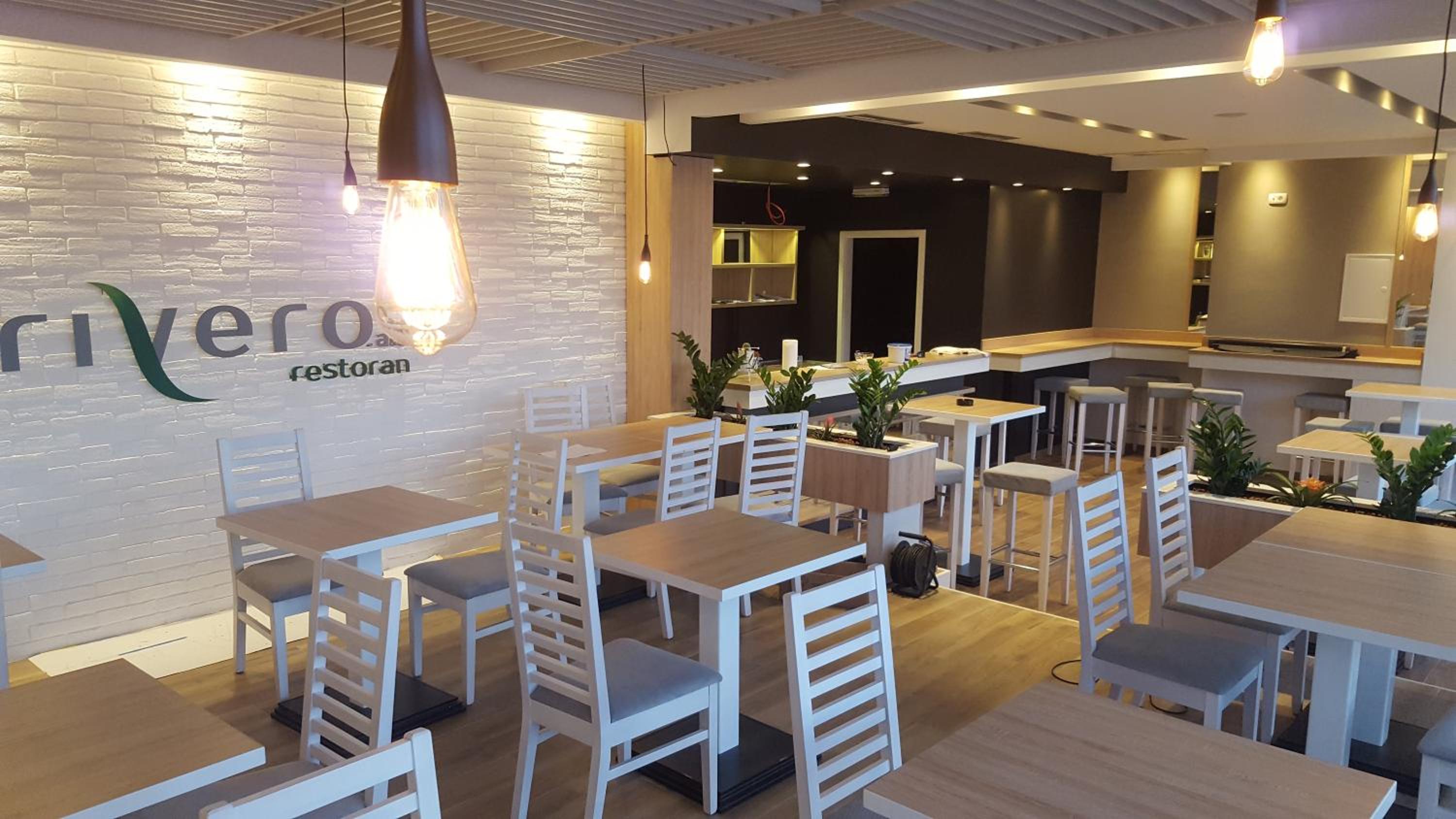 Hotel Rivero A&S