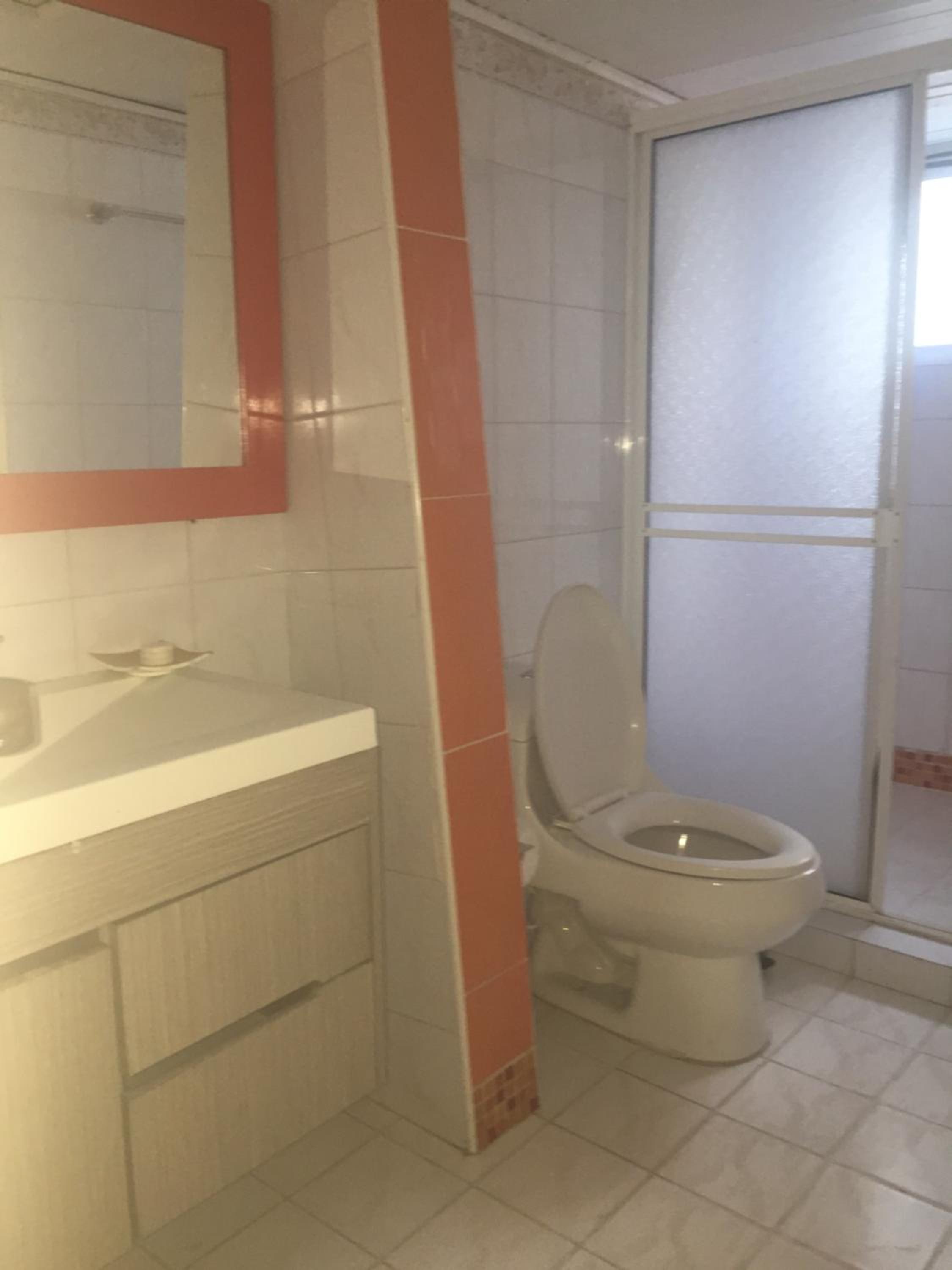 Apartamento en Cartagena, cerca al mar, edificio Nuevo Conquistador