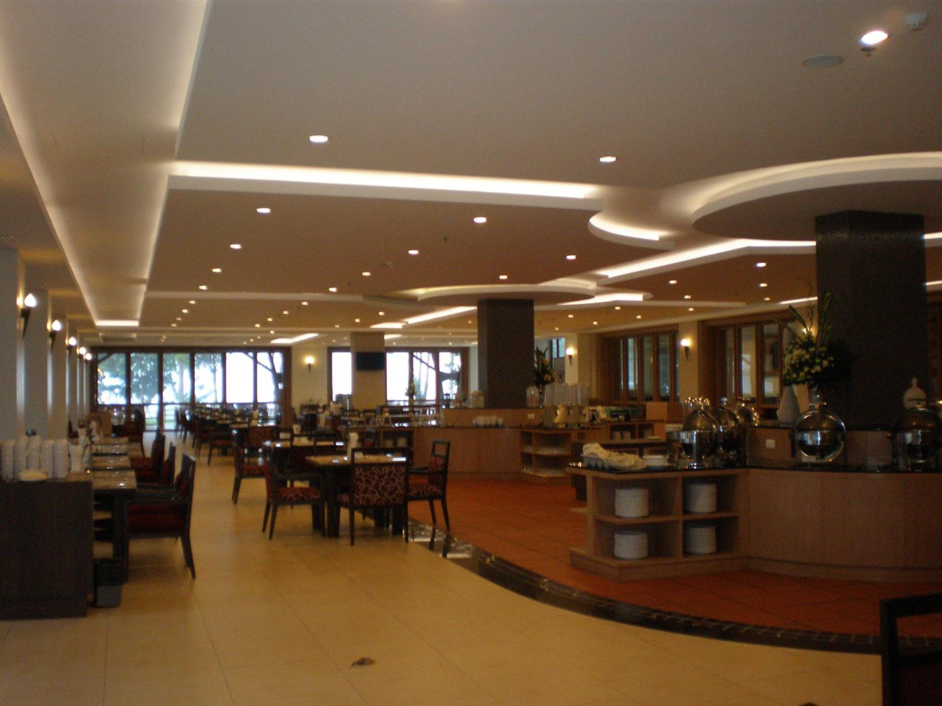 The Heritage Pattaya Beachfront Resort