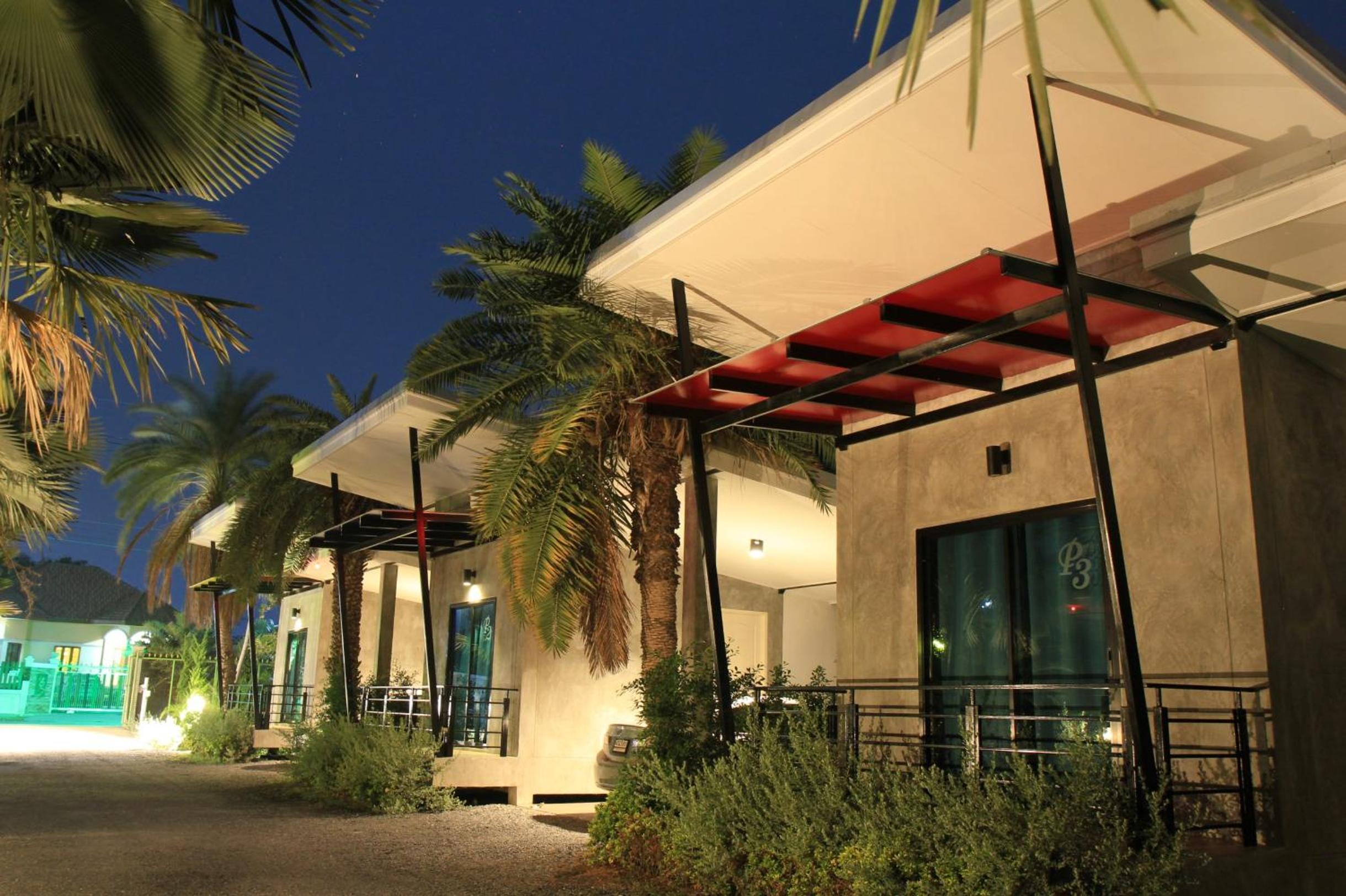 Lopburi Palm Resort